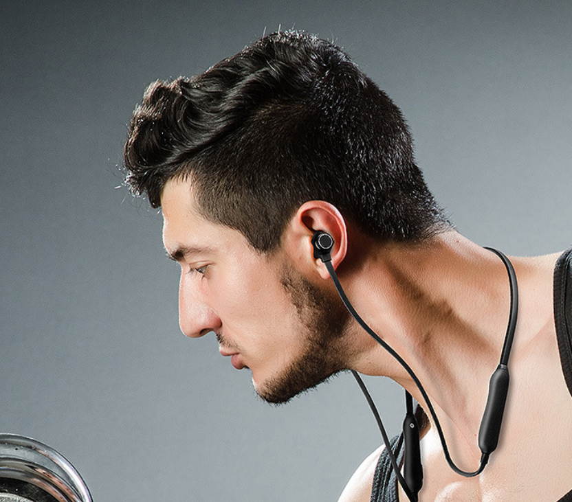 Bluetooth 5.0 Magnetic Wireless Sports Earphones W/Mic HD Stereo Sweatproof in Ear Earbuds Noise Cancelling Volume Control Present