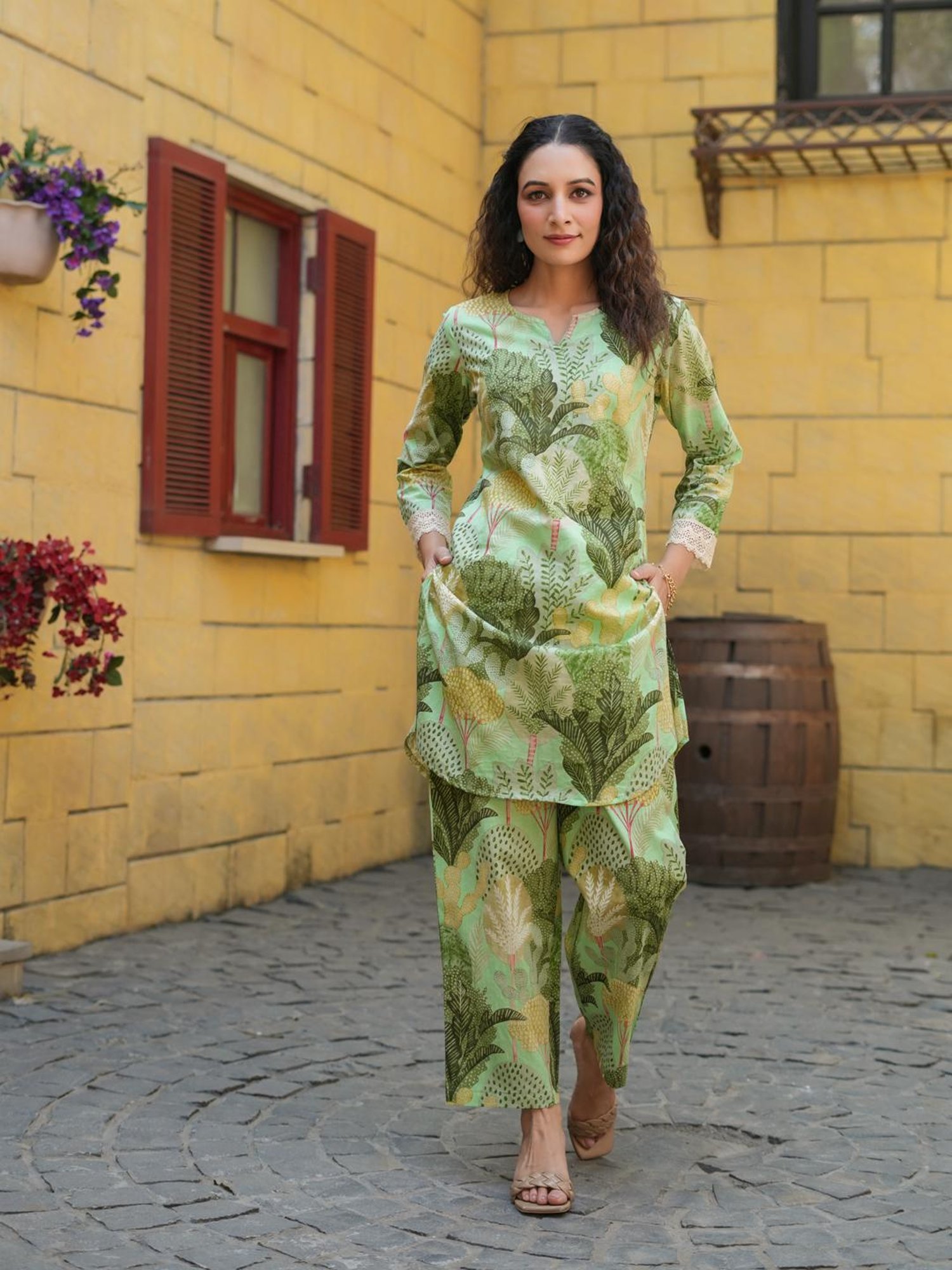 Rain and Rainbow Green Cotton Printed Kurti & Pant Set