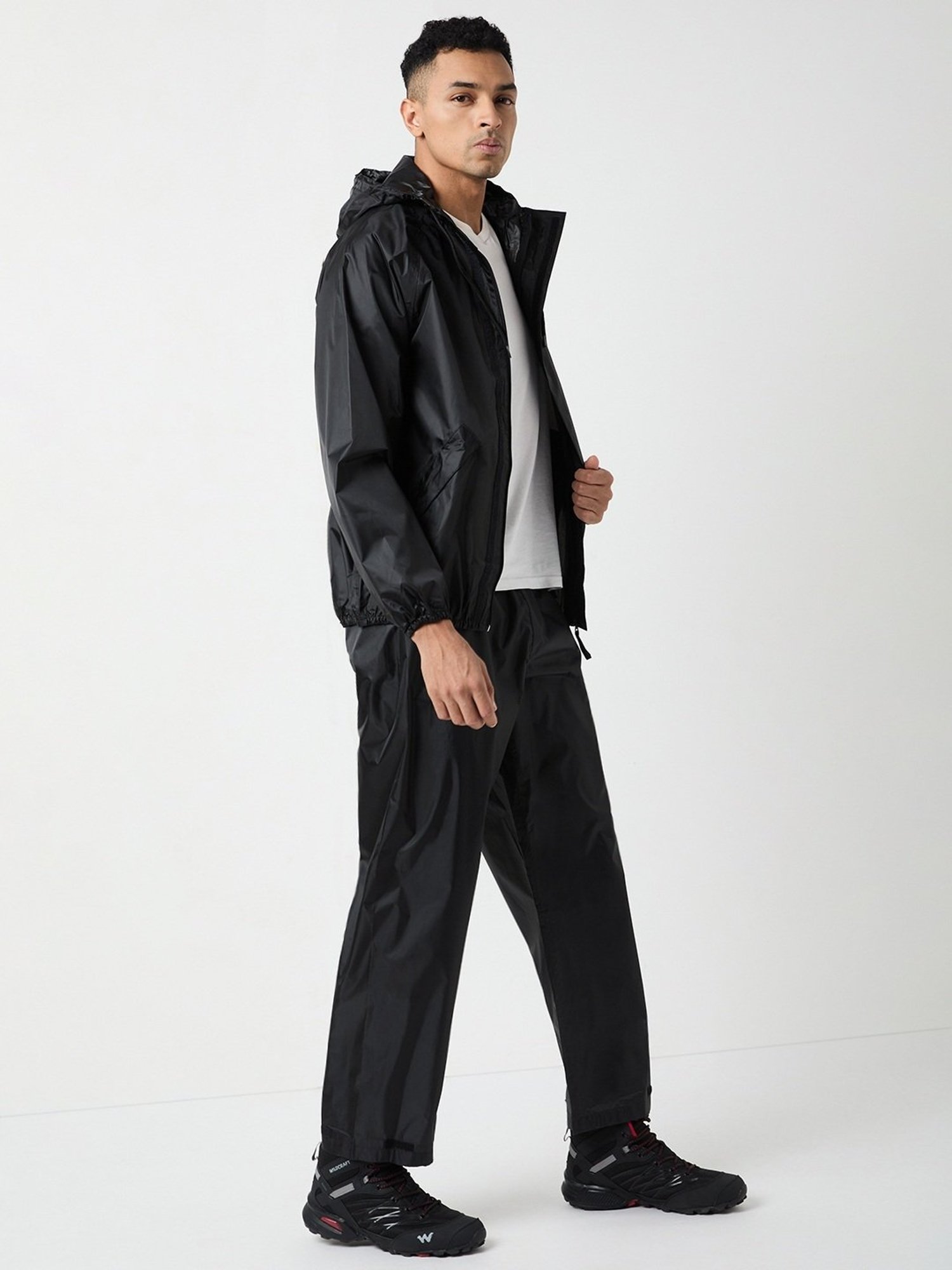 Wildcraft Black Regular Fit Raincoat Set