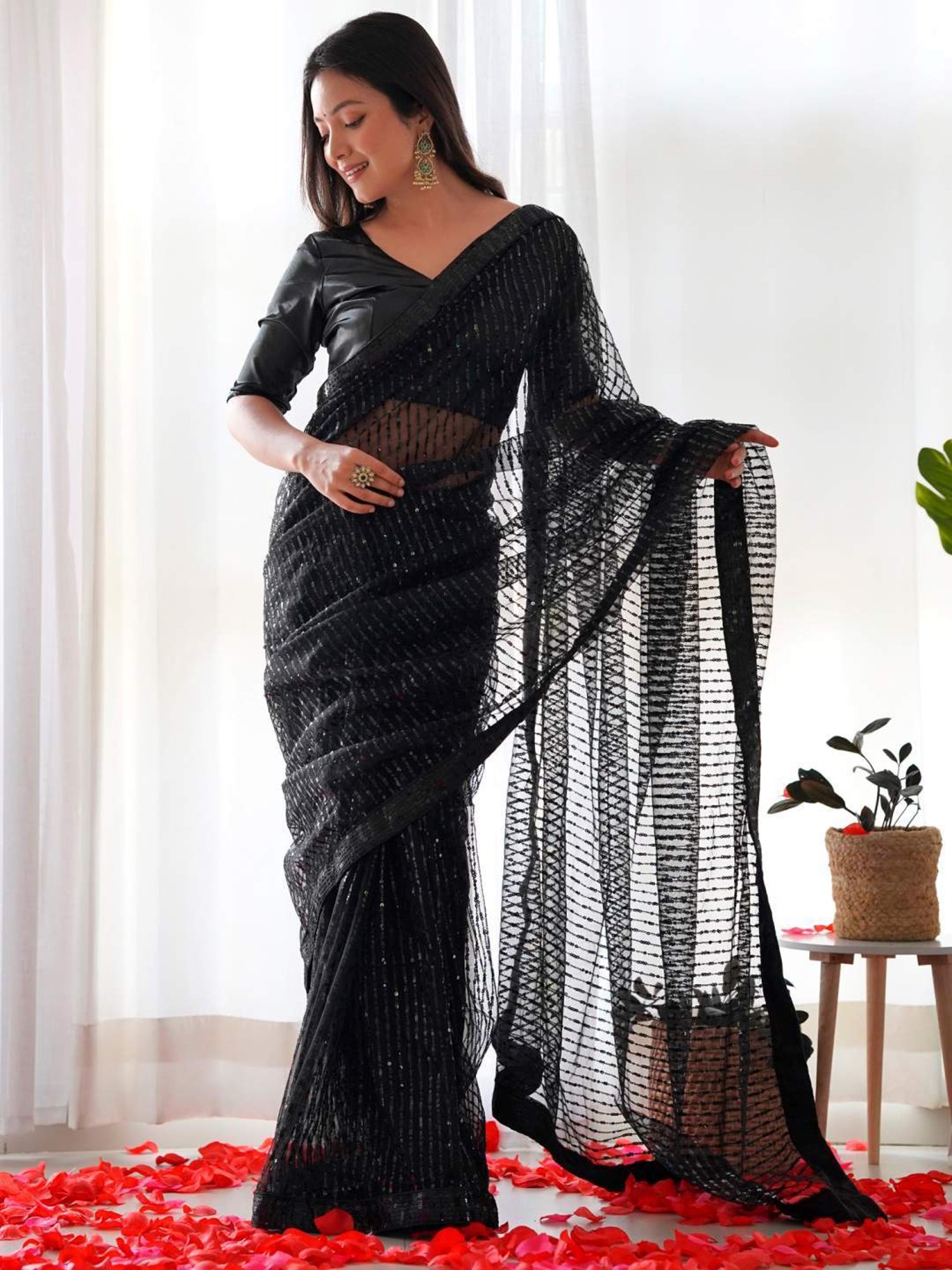 Unnati Silks Grey Cotton Printed Saree With Unstitched Blouse