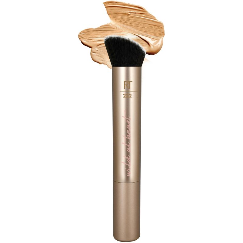 Real Techniques Animalista Angled Foundation Brush
