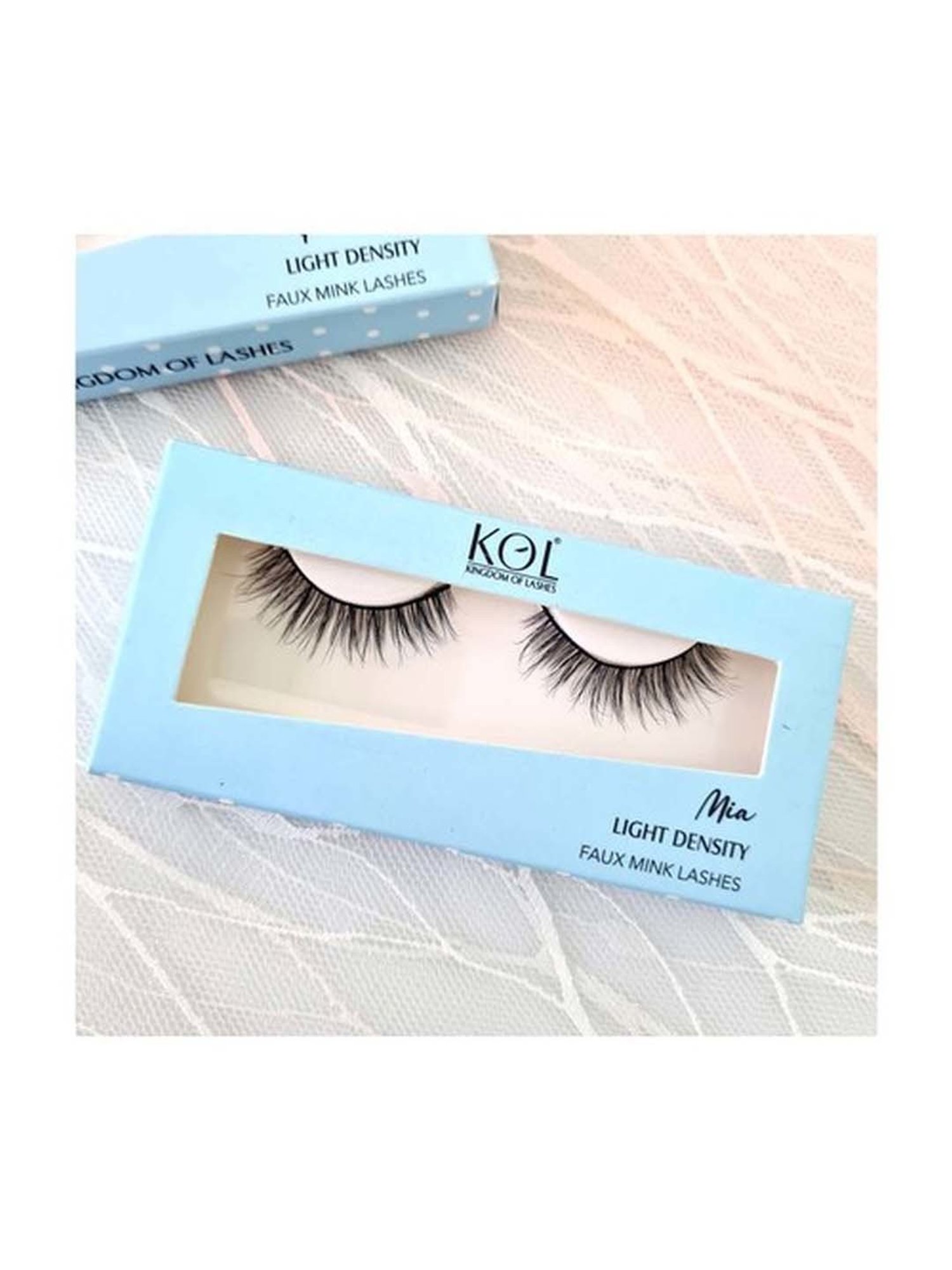 Kingdom Of Lashes Light Density Eyelashes Mia - 2 gm