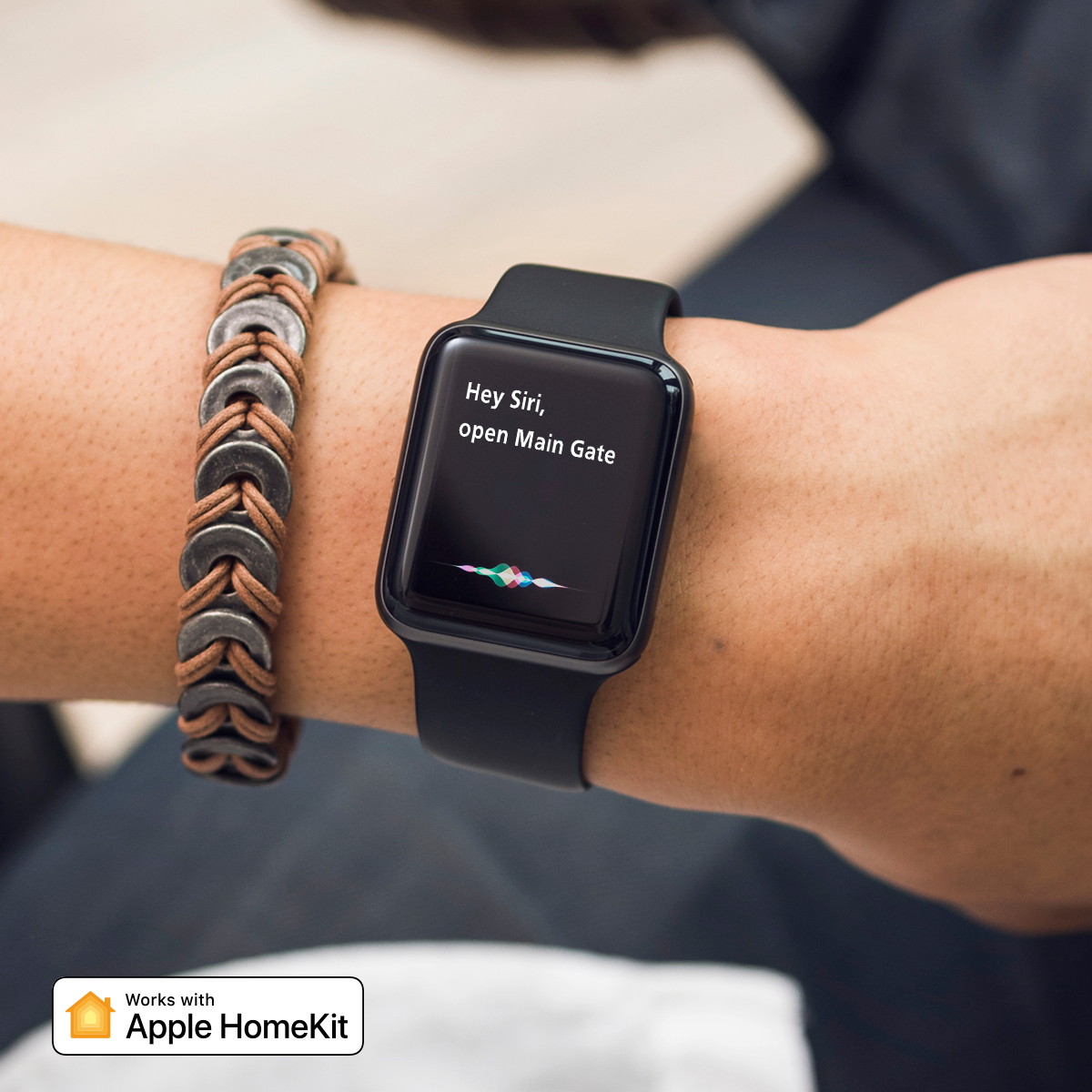 ismartgate PRO gate: Wi-Fi opener to control and monitor up to three gates from anywhere with smartphone, tablet and PC. Compatible with HomeKit (Siri), Google Assistant, Amazon Alexa and iFTTT.