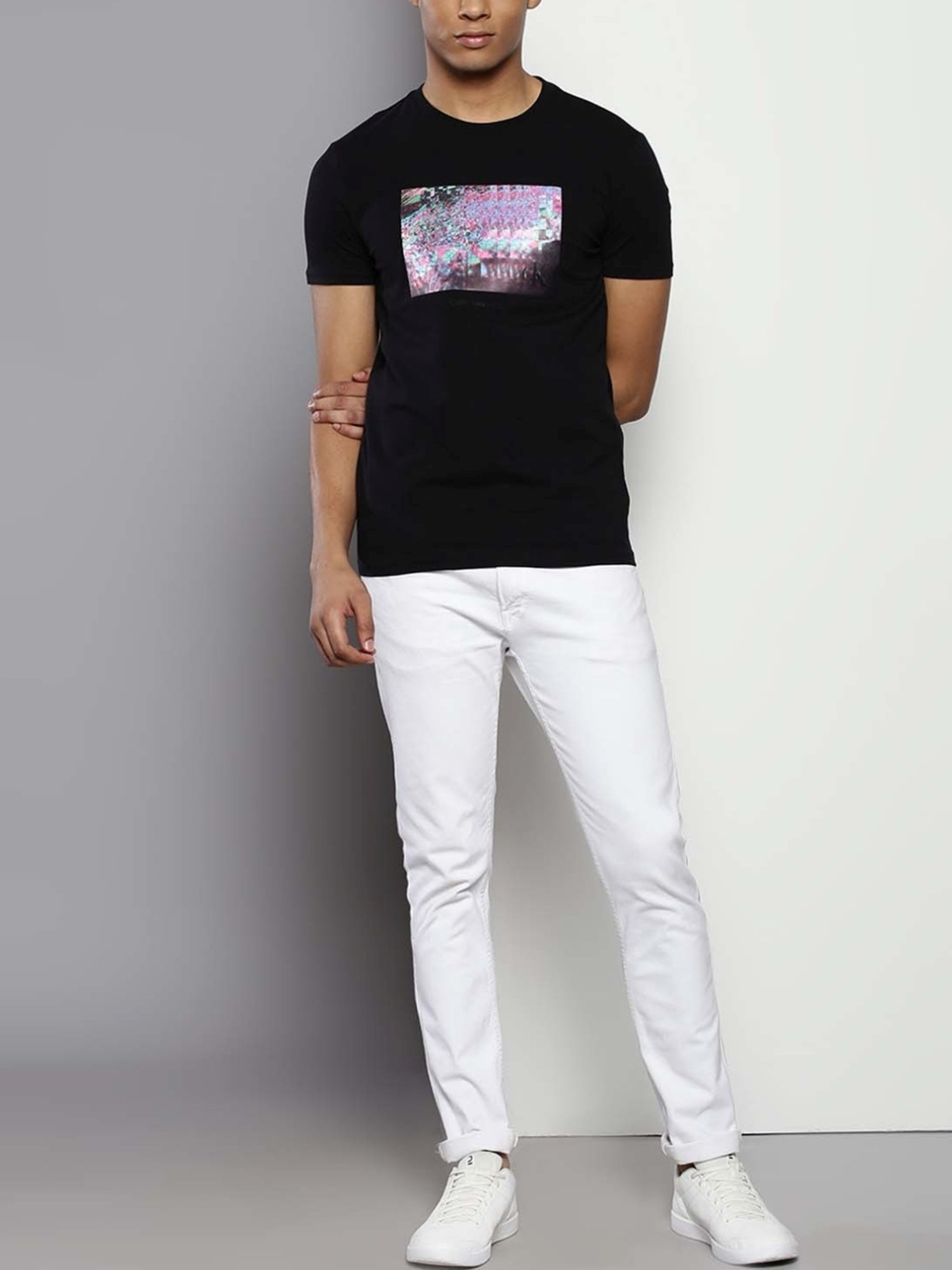 Calvin Klein Black Cotton Slim Fit Printed T-Shirt