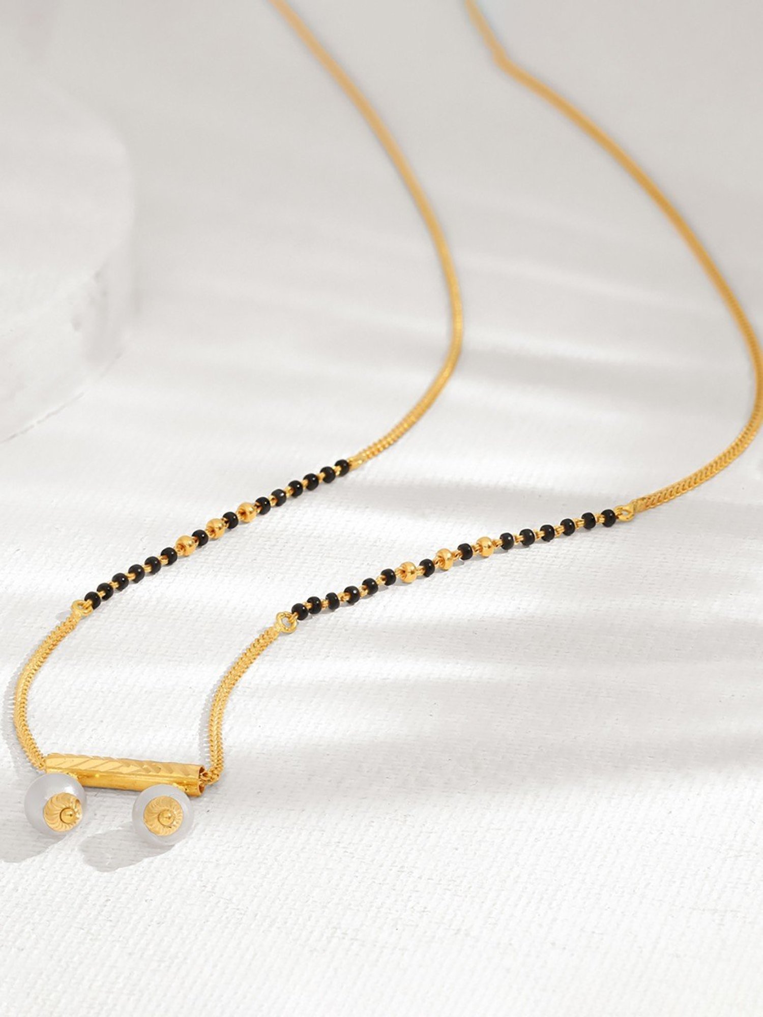 P.N.Gadgil Jewellers Noir Grace 22k Gold Mangalsutra