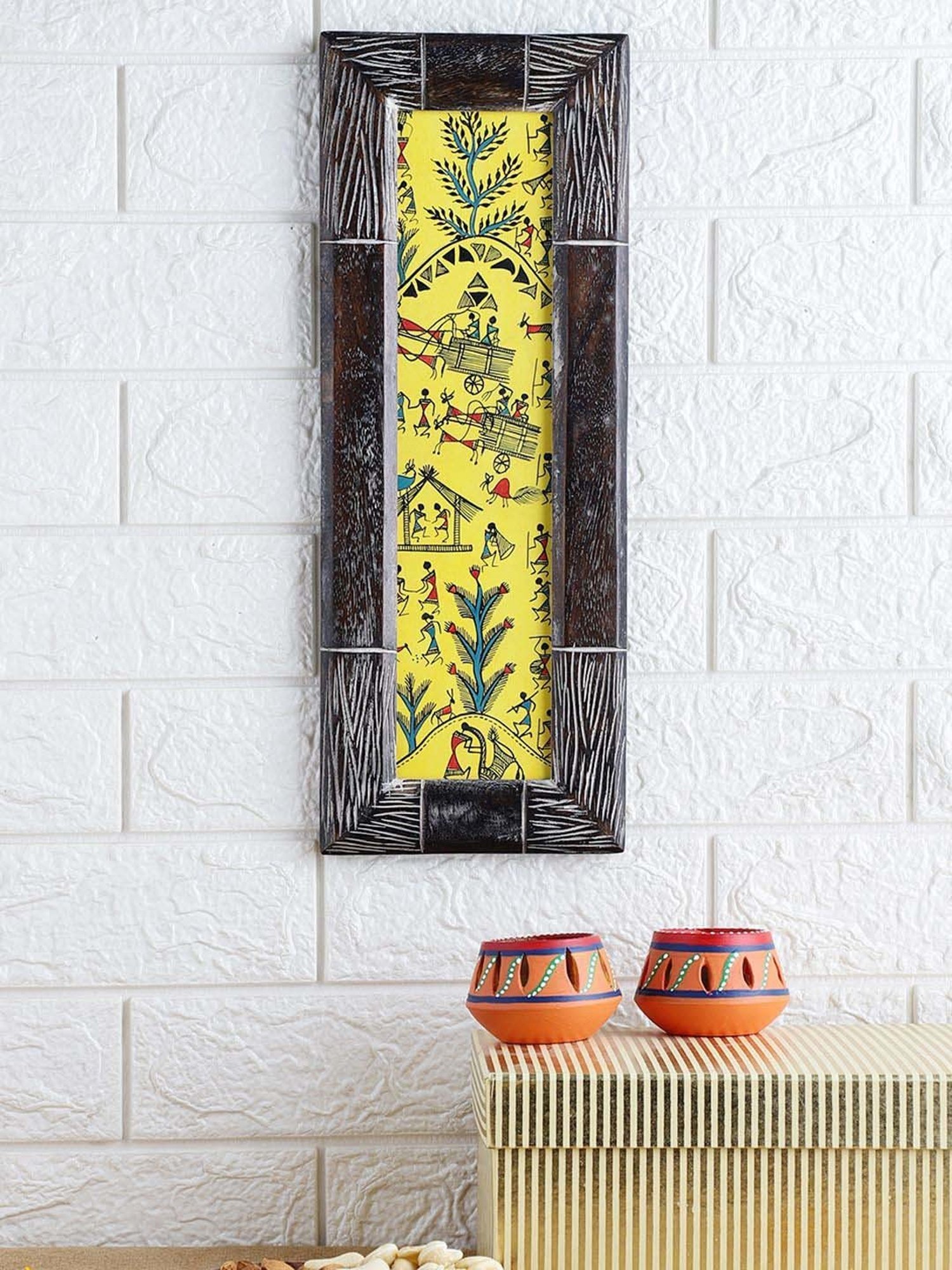 VarEesha Upahaar Yellow Wood Wall Art with 2 Tea Light Holders