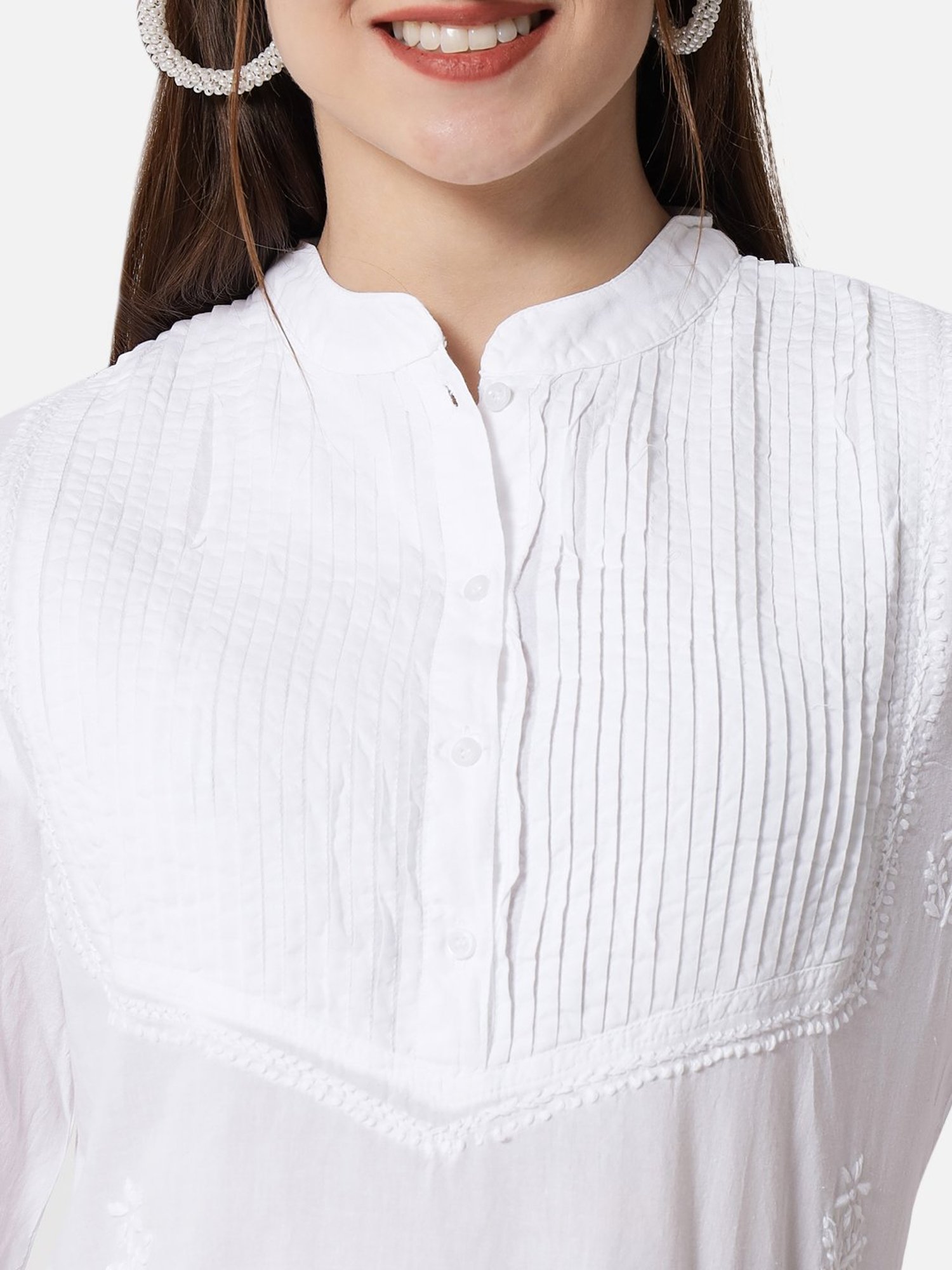 PARAMOUNT CHIKAN Pearl White Cotton Hand Embroidered Chikankari A Line Short Kurti