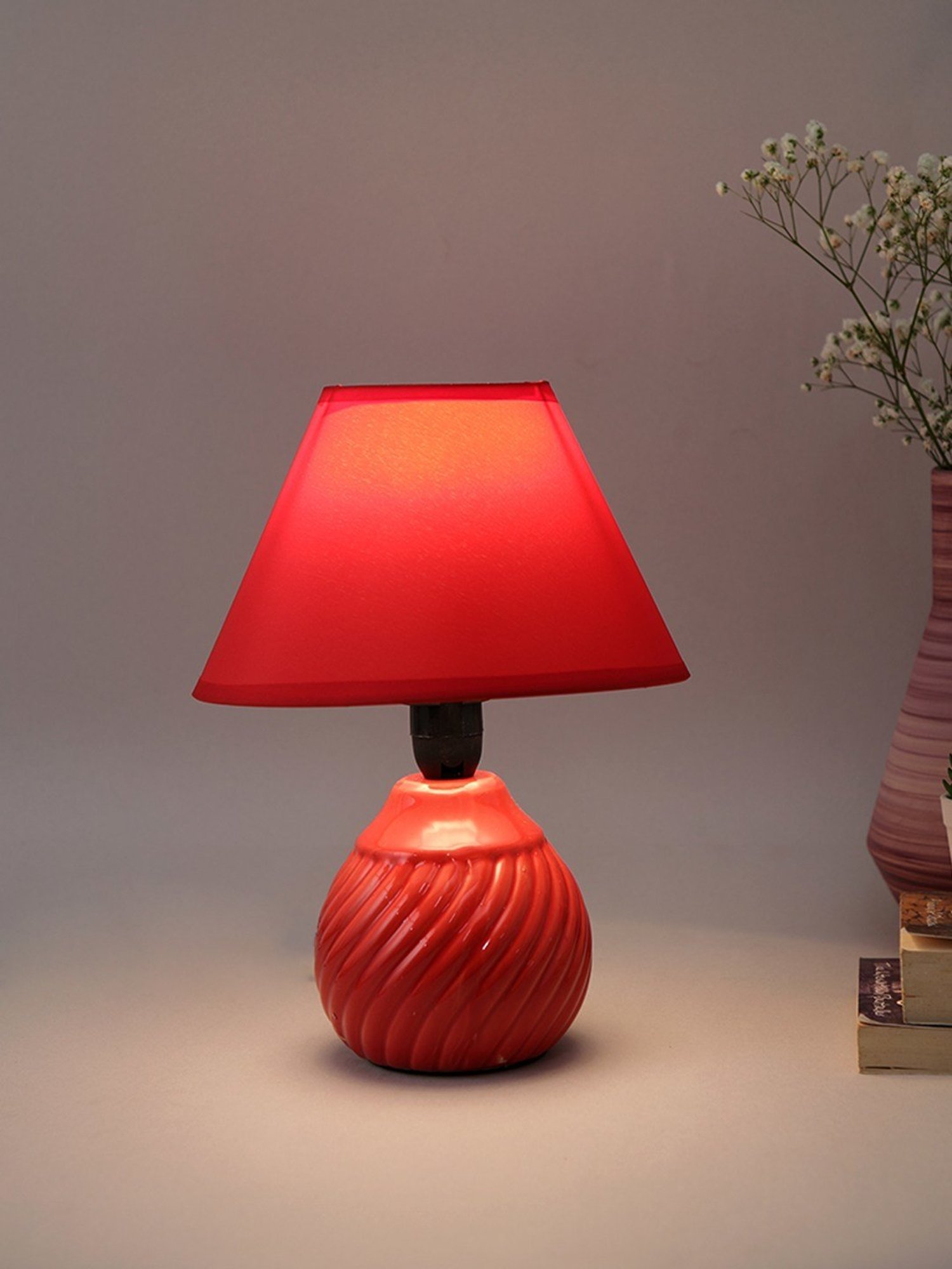 Tayhaa Red Ceramic Lamps