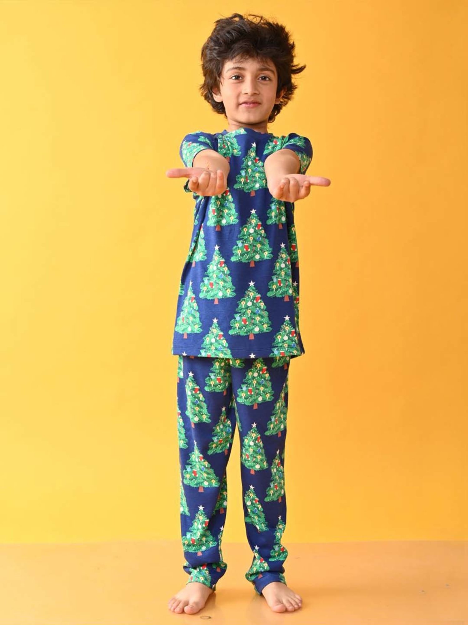 Nite Flite Boys Navy & Grey Born to Play Cricket Pyjama Set