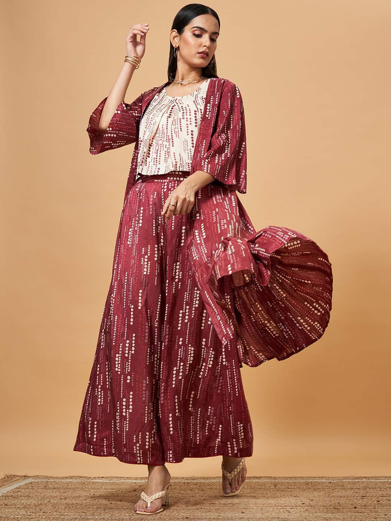 Marigold Lane Maroon Printed Shrug