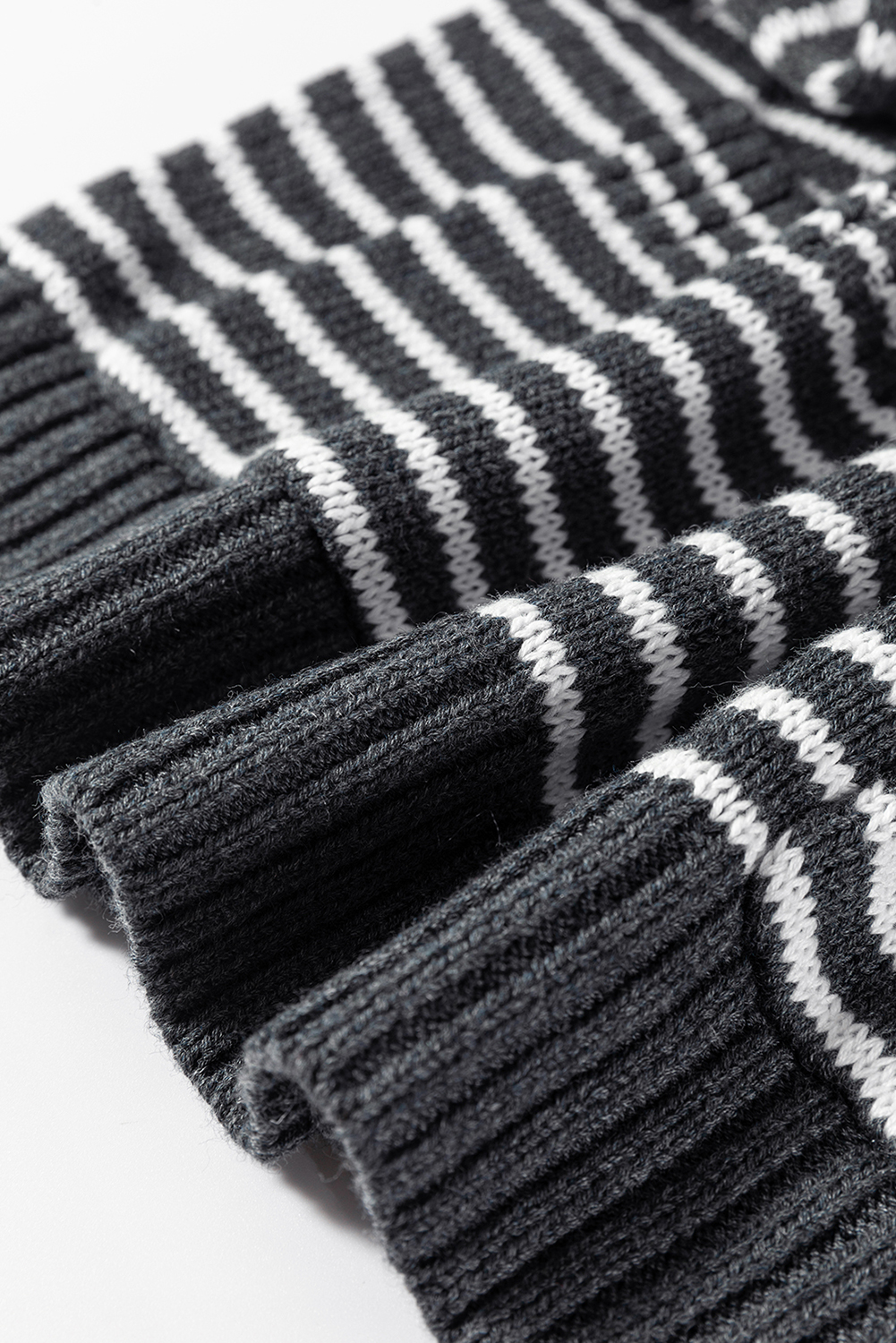 Light Blue Checkered Color Block Crew Neck Short Sleeve Sweater