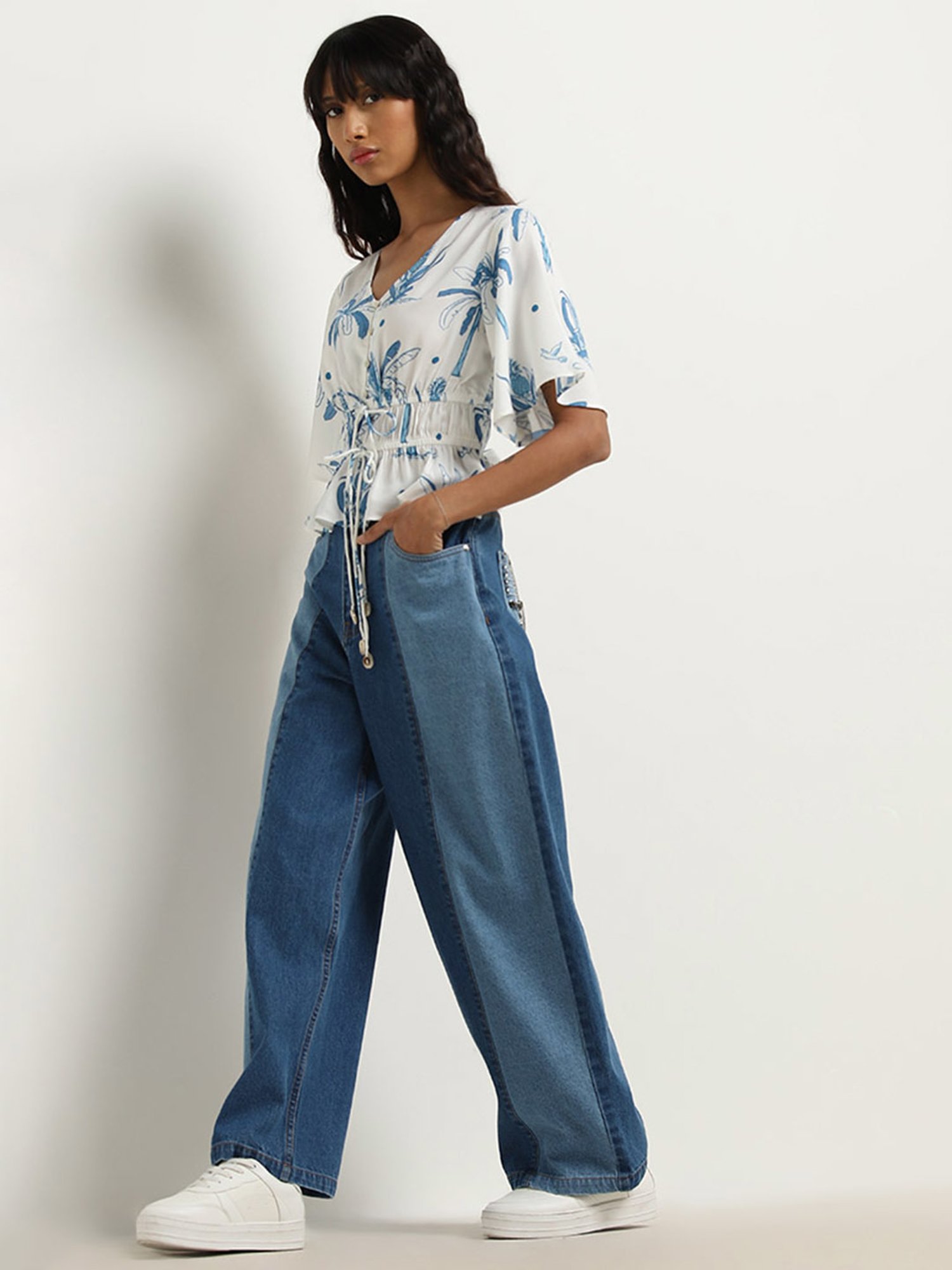 Bombay Paisley by Westside White Floral Printed Top