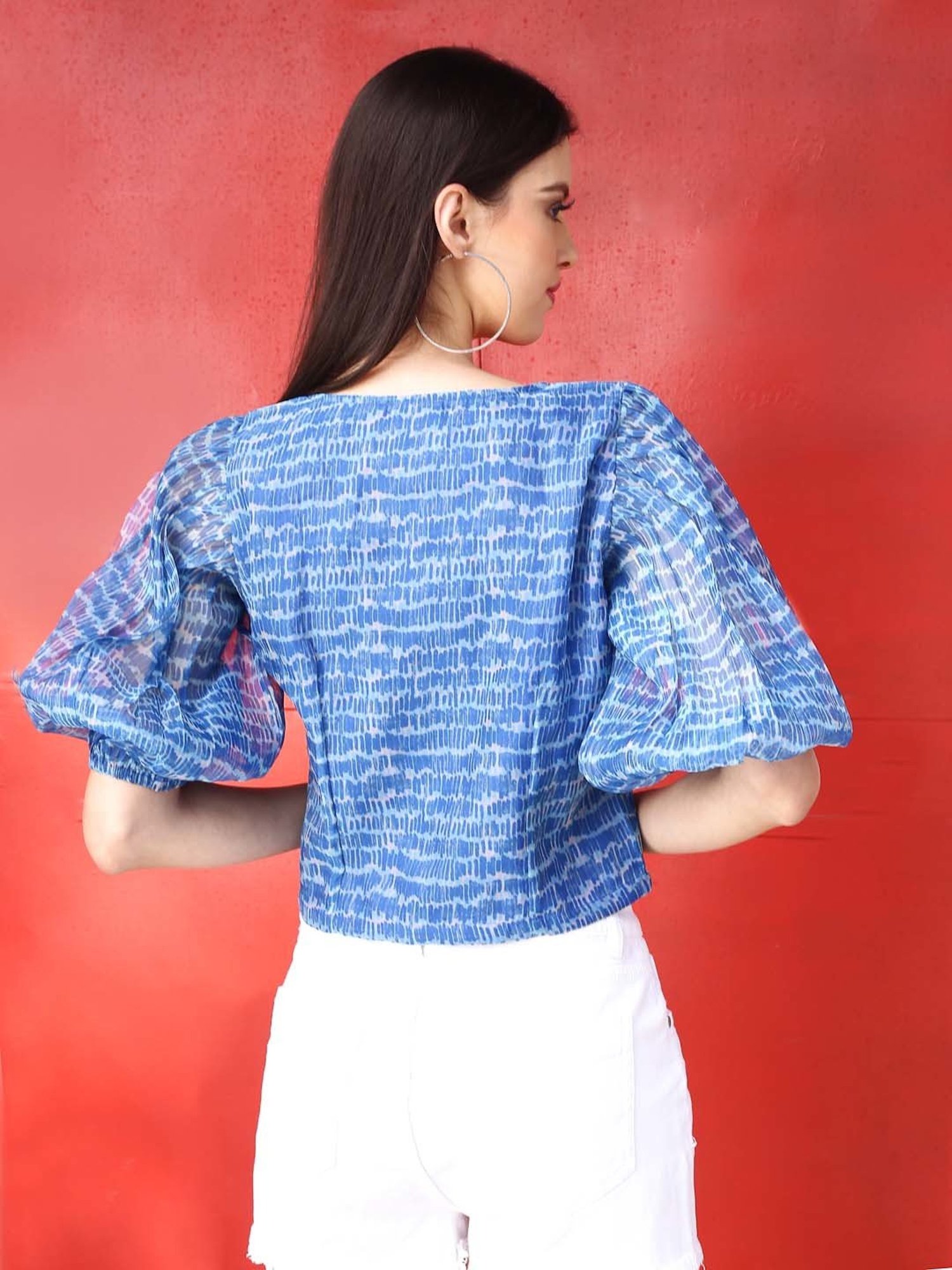 Sera Blue Printed Crop Top