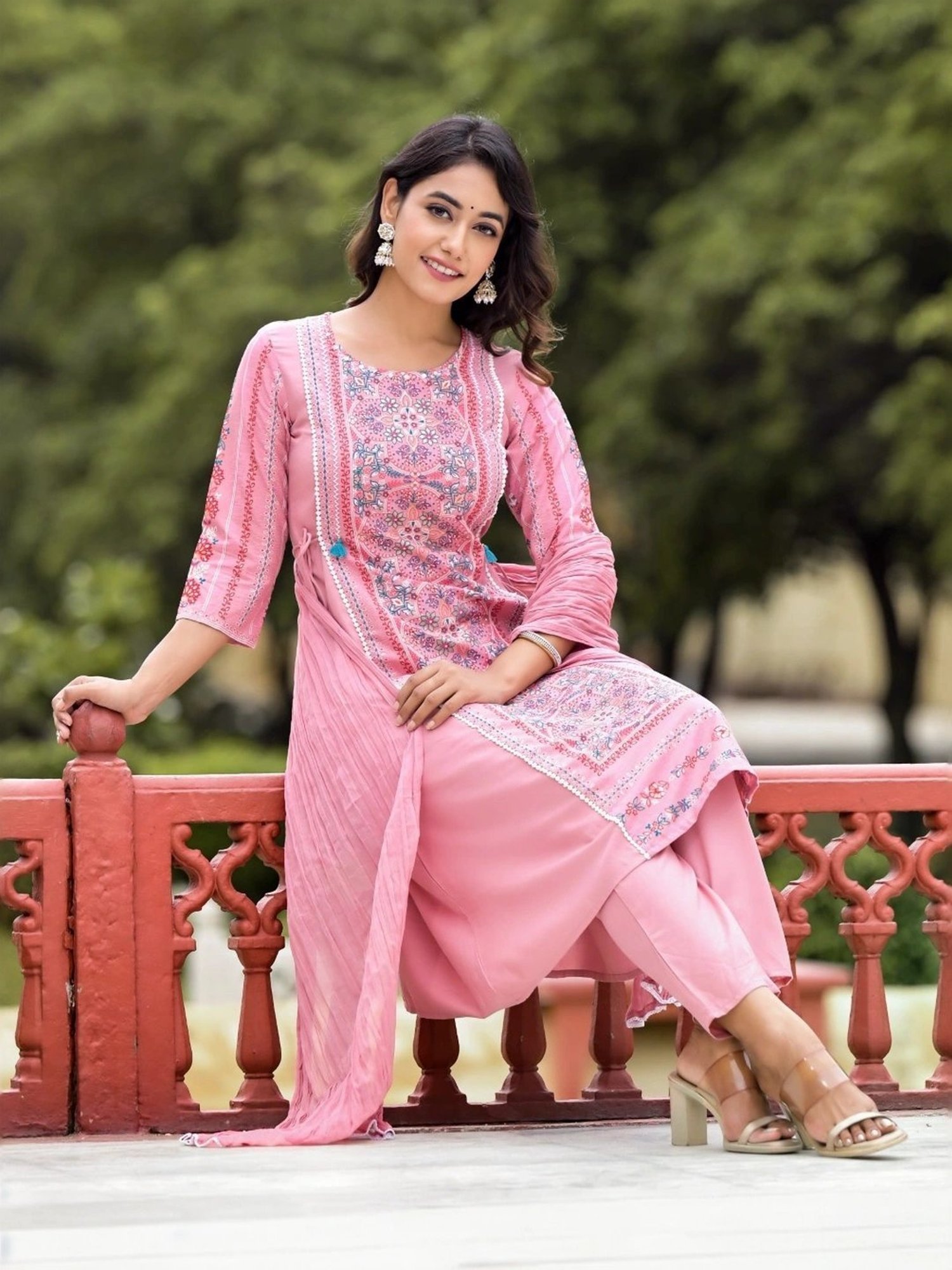 Juniper Pink Embroidered Kurta Pant Set With Dupatta