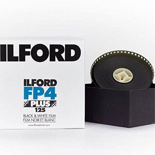 Ilford FP4 Plus Black and White Film, ISO 125, 35mm, 100' #1649734