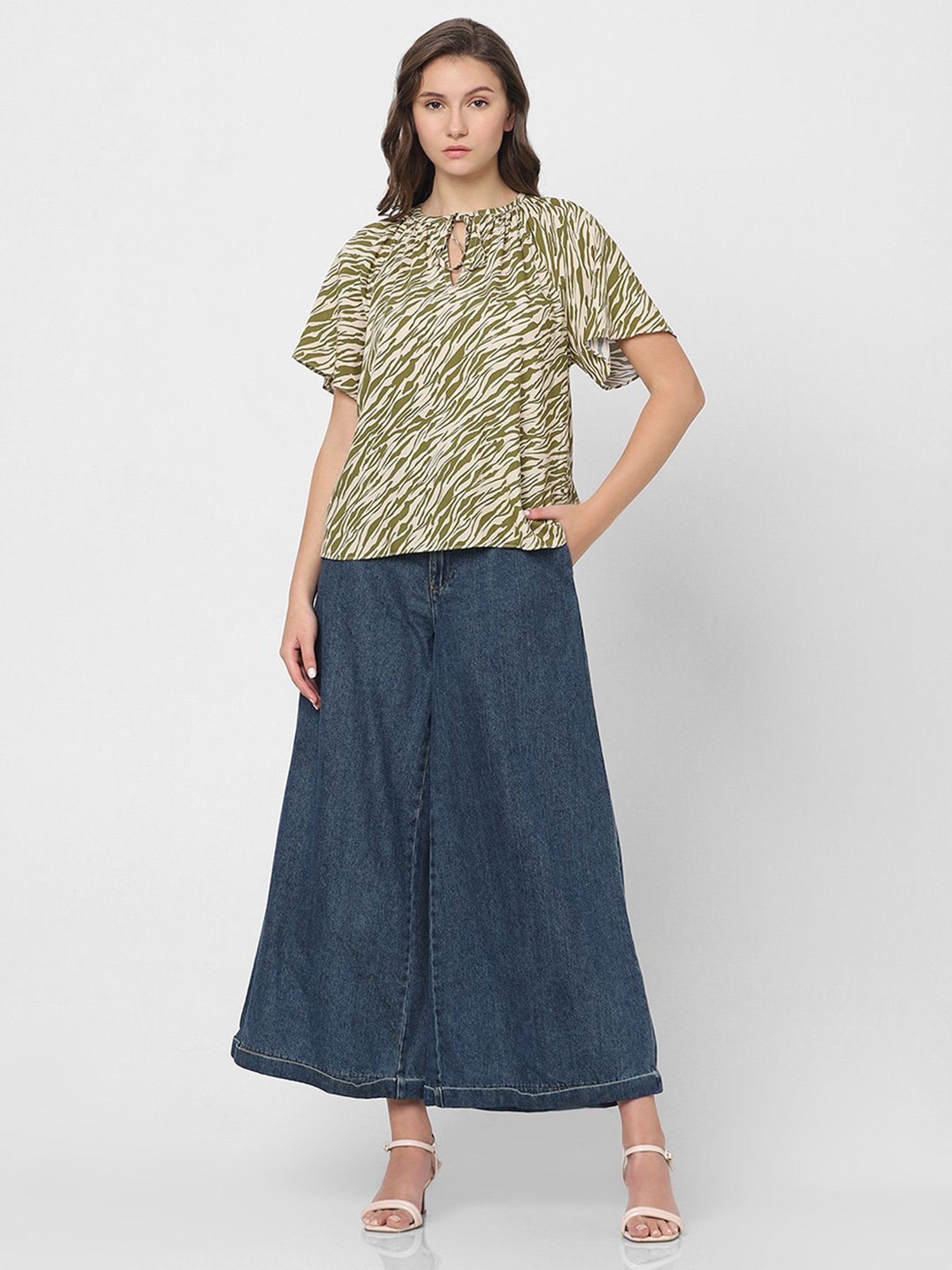 Vero Moda Green & White Printed Top