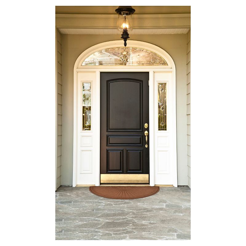 HomeTrax Guzzler Sunburst Doormat - Brown (36" x 70")