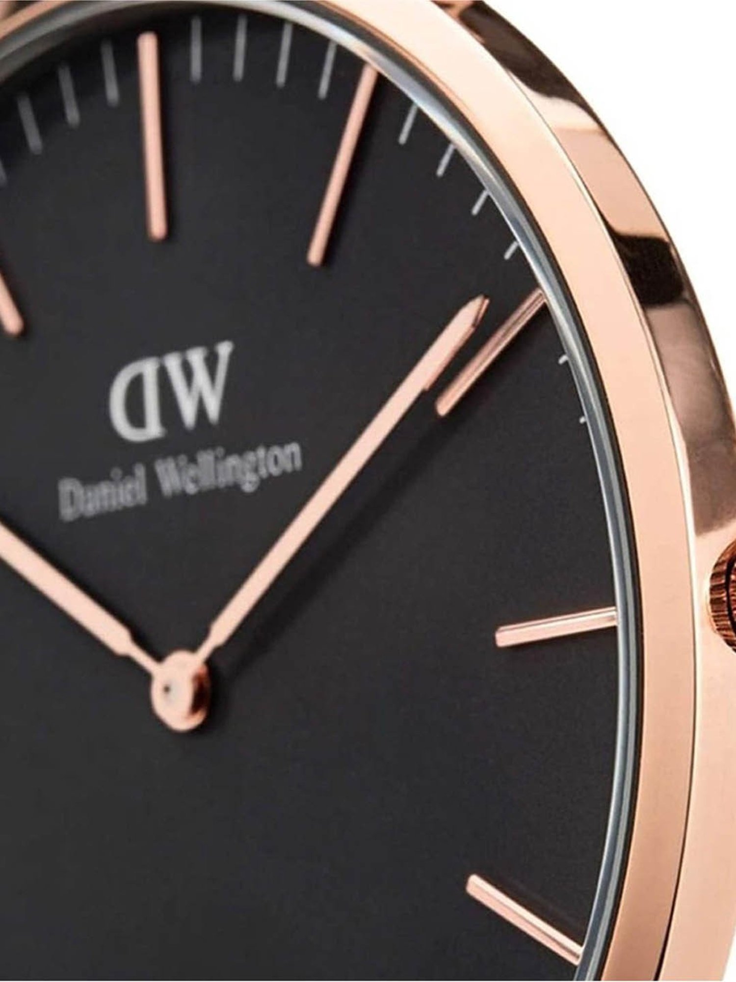 Daniel Wellington DW00100125 Classic Analog Watch for Men