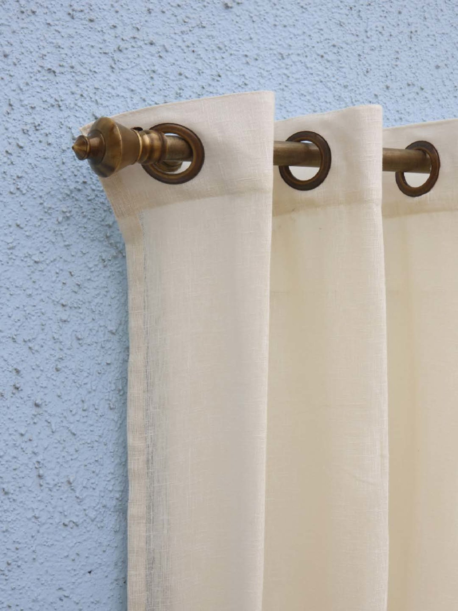 Ariana 'Briony' Cream Polyester 5 ft. Sheer Window Curtain - Set of 1