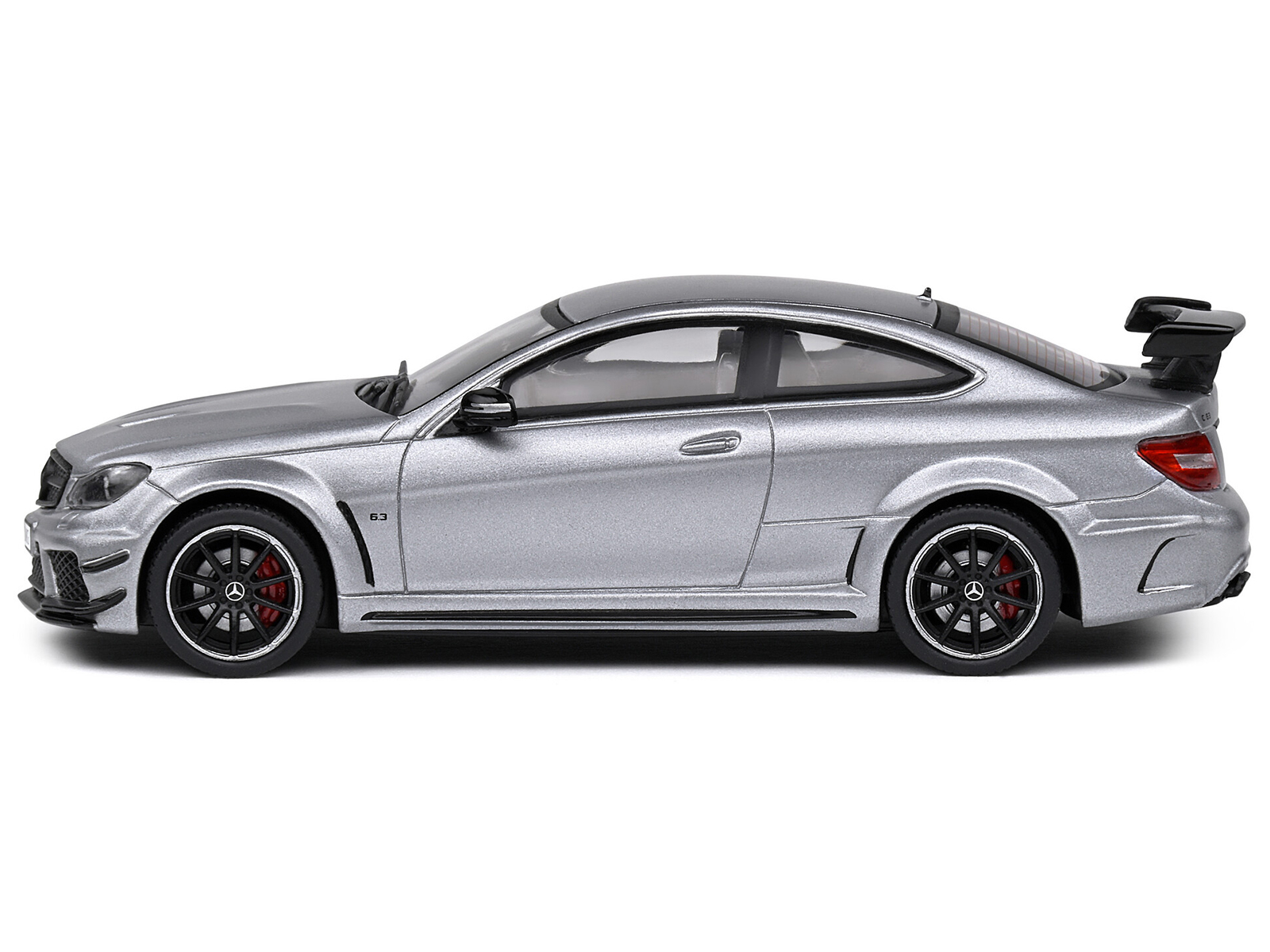Mercedes-Benz C63 AMG Black Series Matt Gray Metallic 1/43 Diecast Model Car by Solido