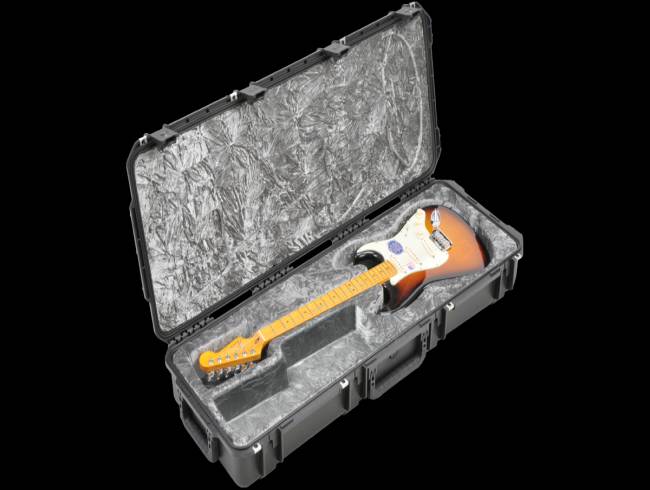 SKB 3I-4214-66 WATERPROOF STRAT/TELE ELECTRIC GUITAR FLIGHT CASE