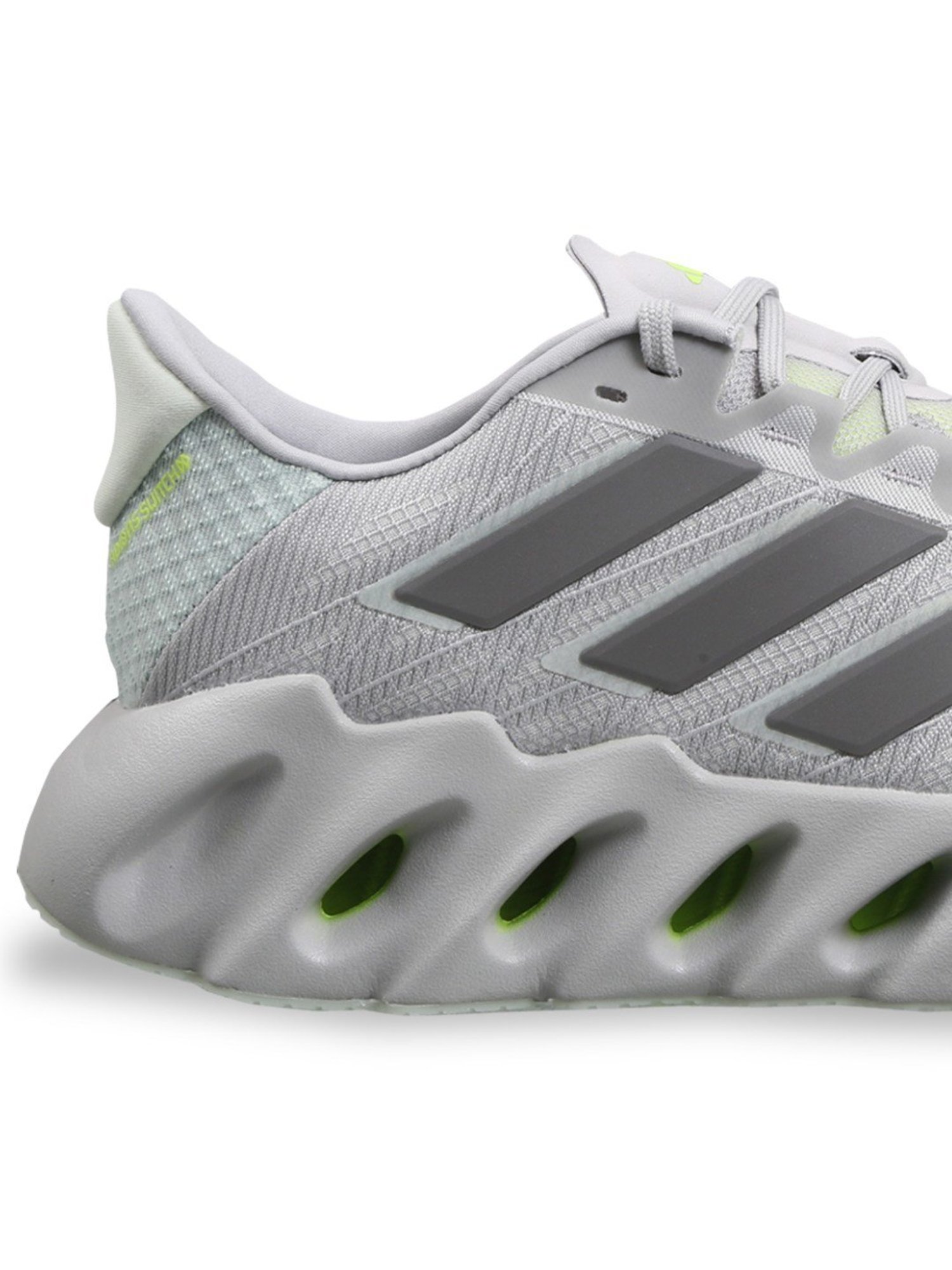 Adidas Men's SWITCH FWD 2 Grey Running Shoes
