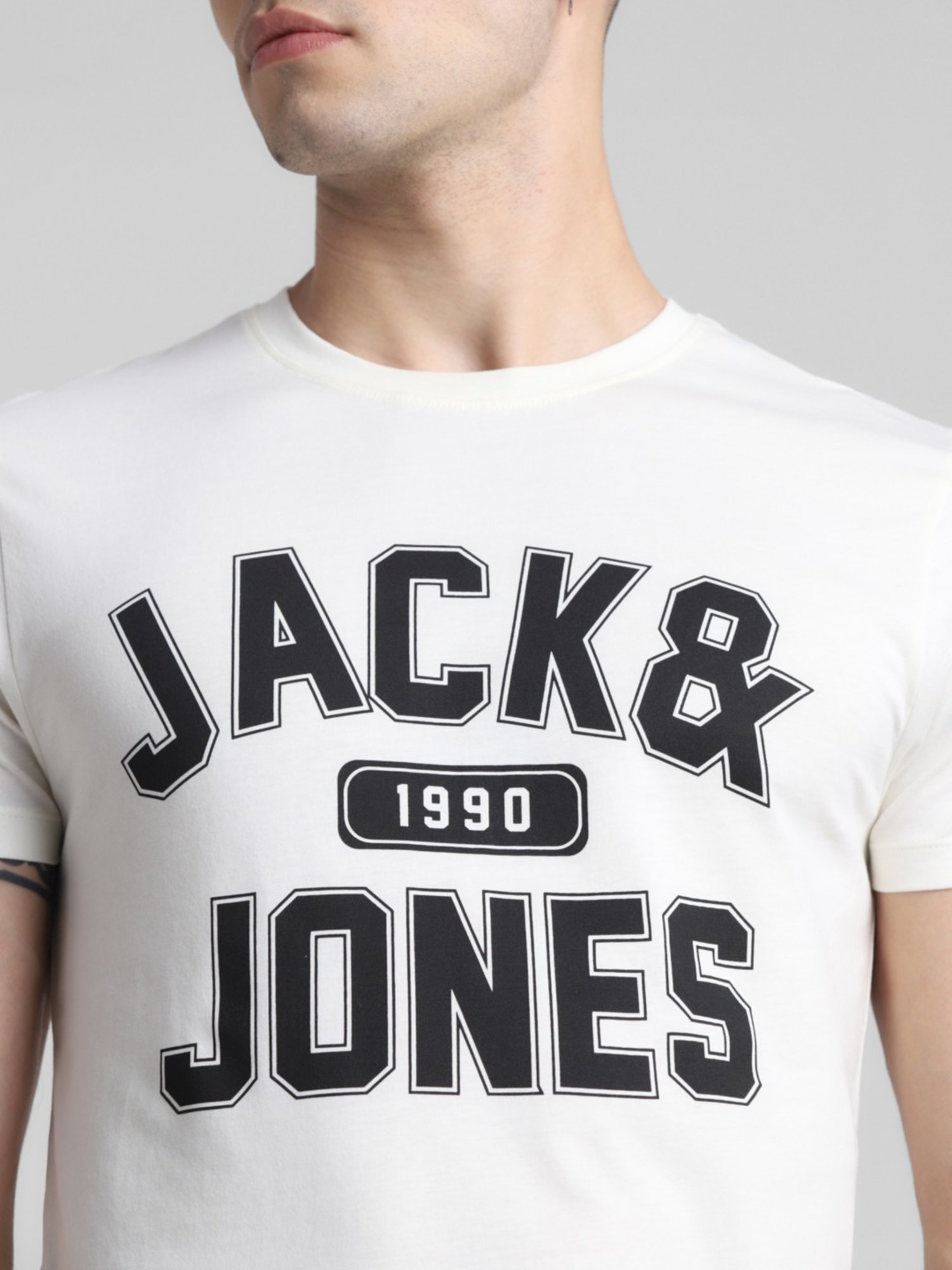 Jack & Jones Star White Cotton Slim Fit Printed T-Shirt