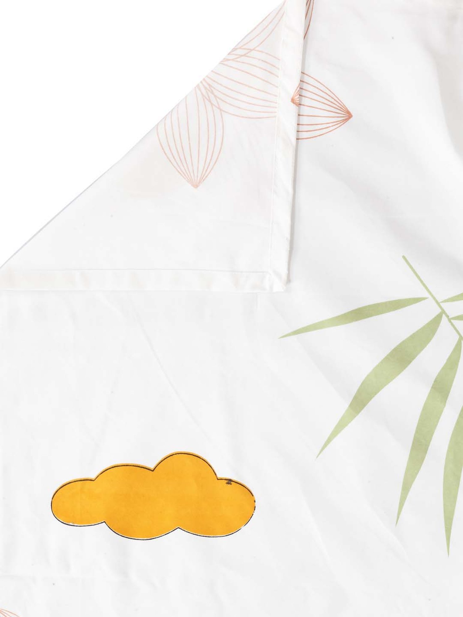 Klotthe Blue & White Polyester 210 TC Bed Sheets Set