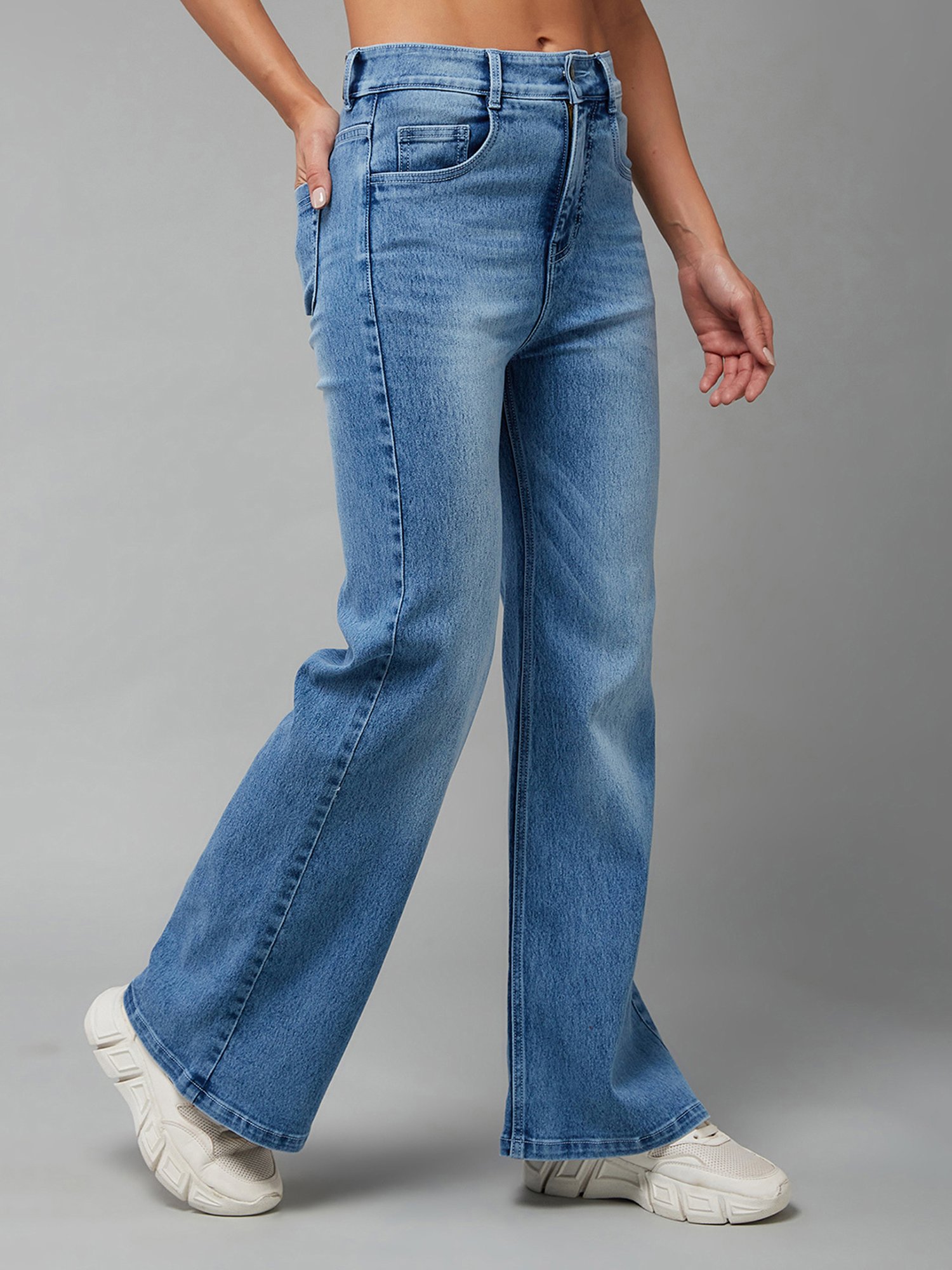 DOLCE CRUDO Blue Denim Relaxed Fit High Rise Jeans