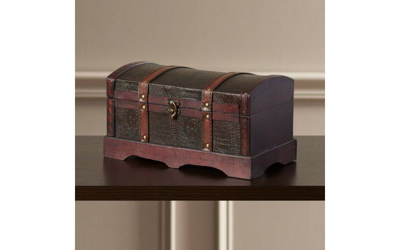 Vintiquewise Leather Wooden Chest