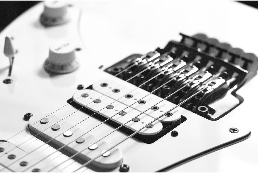 Ibanez Steve Vai JEMJR Electric Guitar