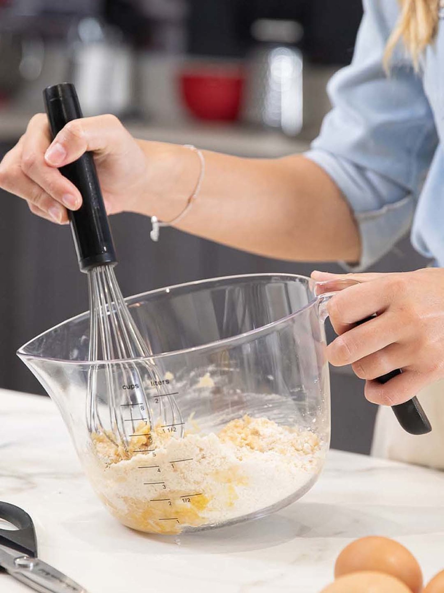 KitchenAid Black Plastic Mixing And Measuring Bowl With Handle