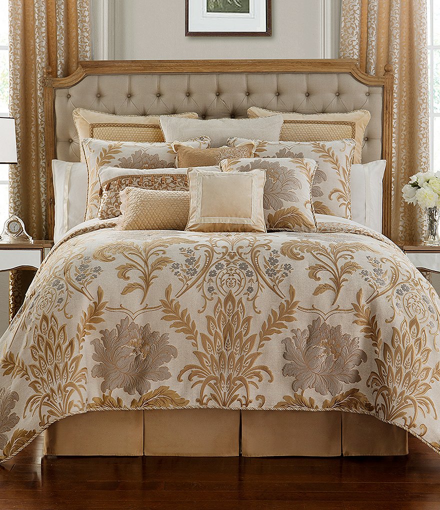 Waterford Ansonia Floral Jacquard Comforter Set