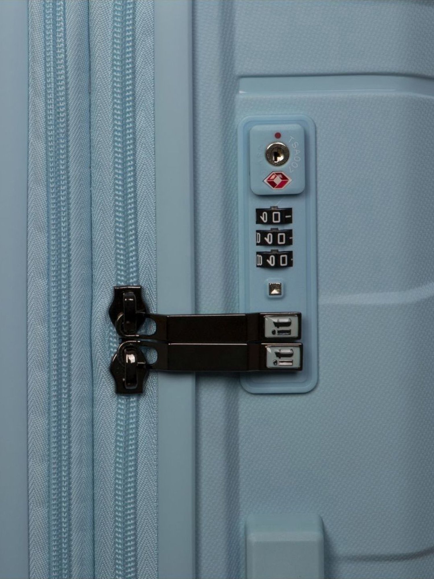 it luggage Momentous Blue Combo-28 & 20 inches Expandable Hardsided Luggage Trolley with TSA Lock