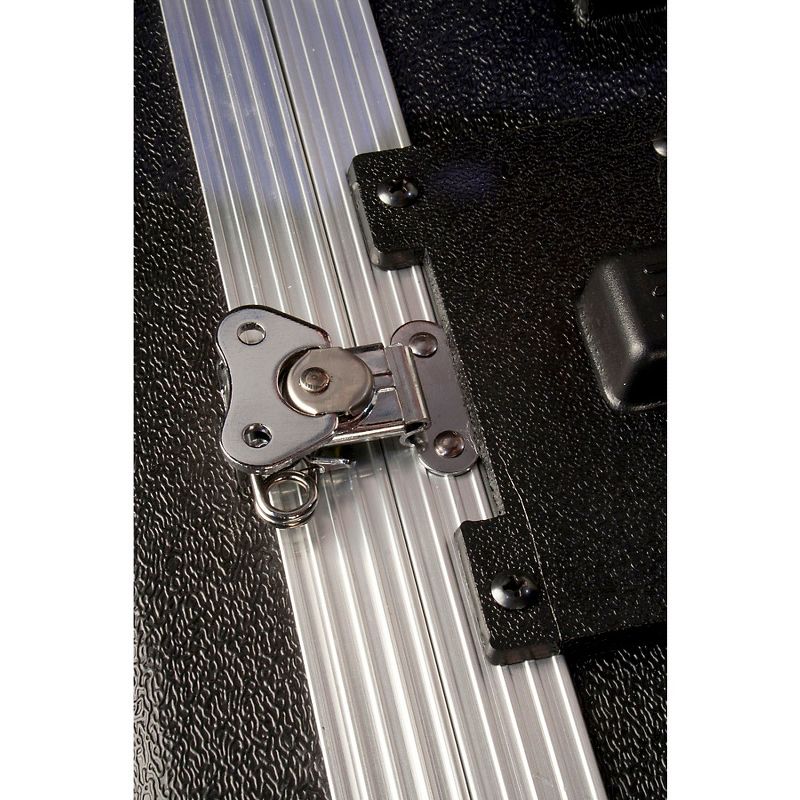 Ultimate Support DuraCase UR-3L Portable 3-Space Rackmount Case