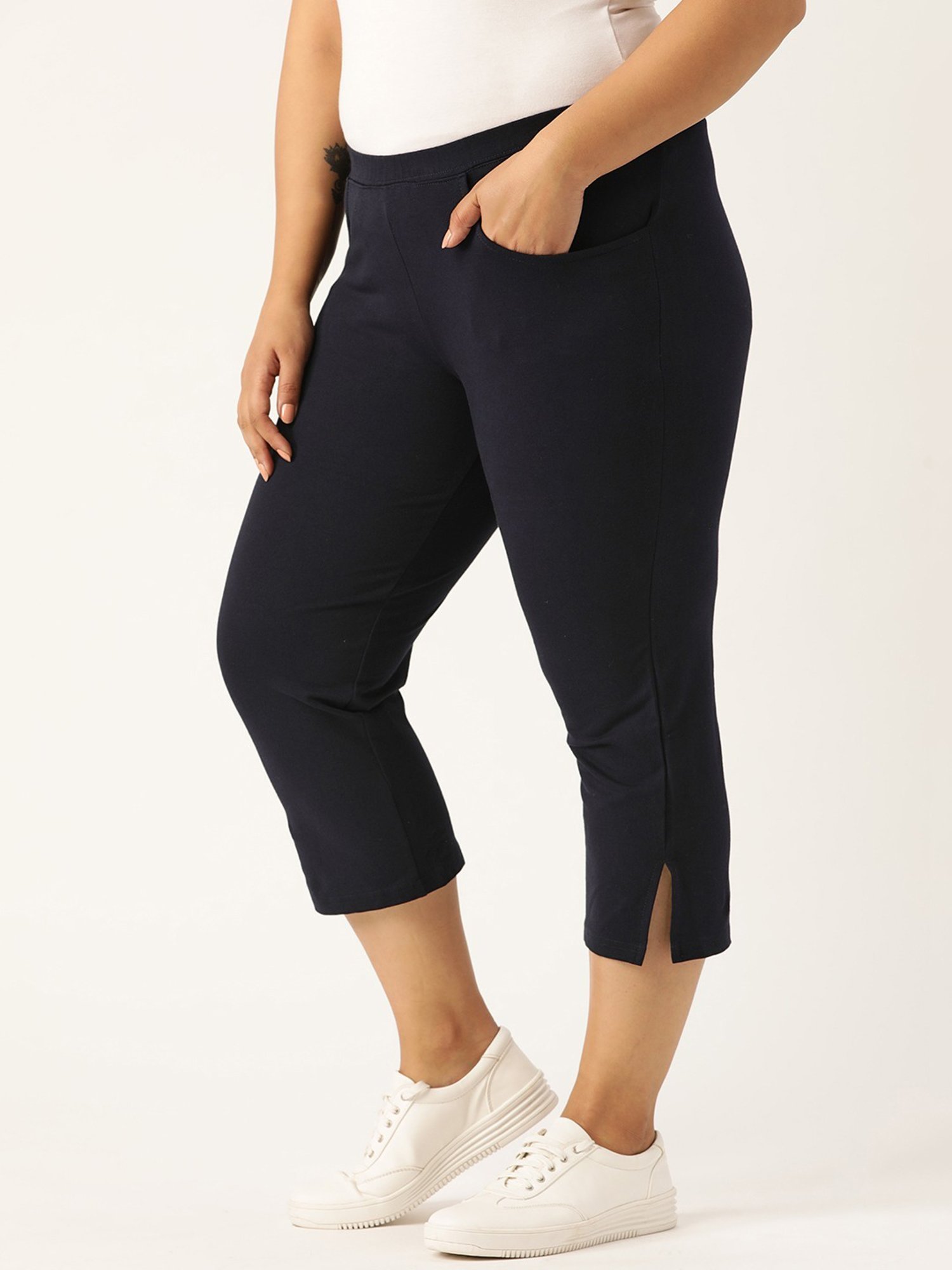 theRebelinme Navy High Rise Capris