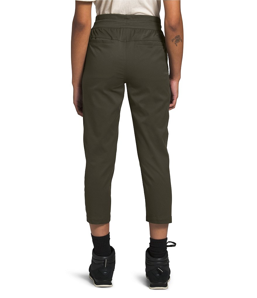 Columbia Anytime Outdoor&trade; Straight Leg Cropped Capri Drawstring Pants