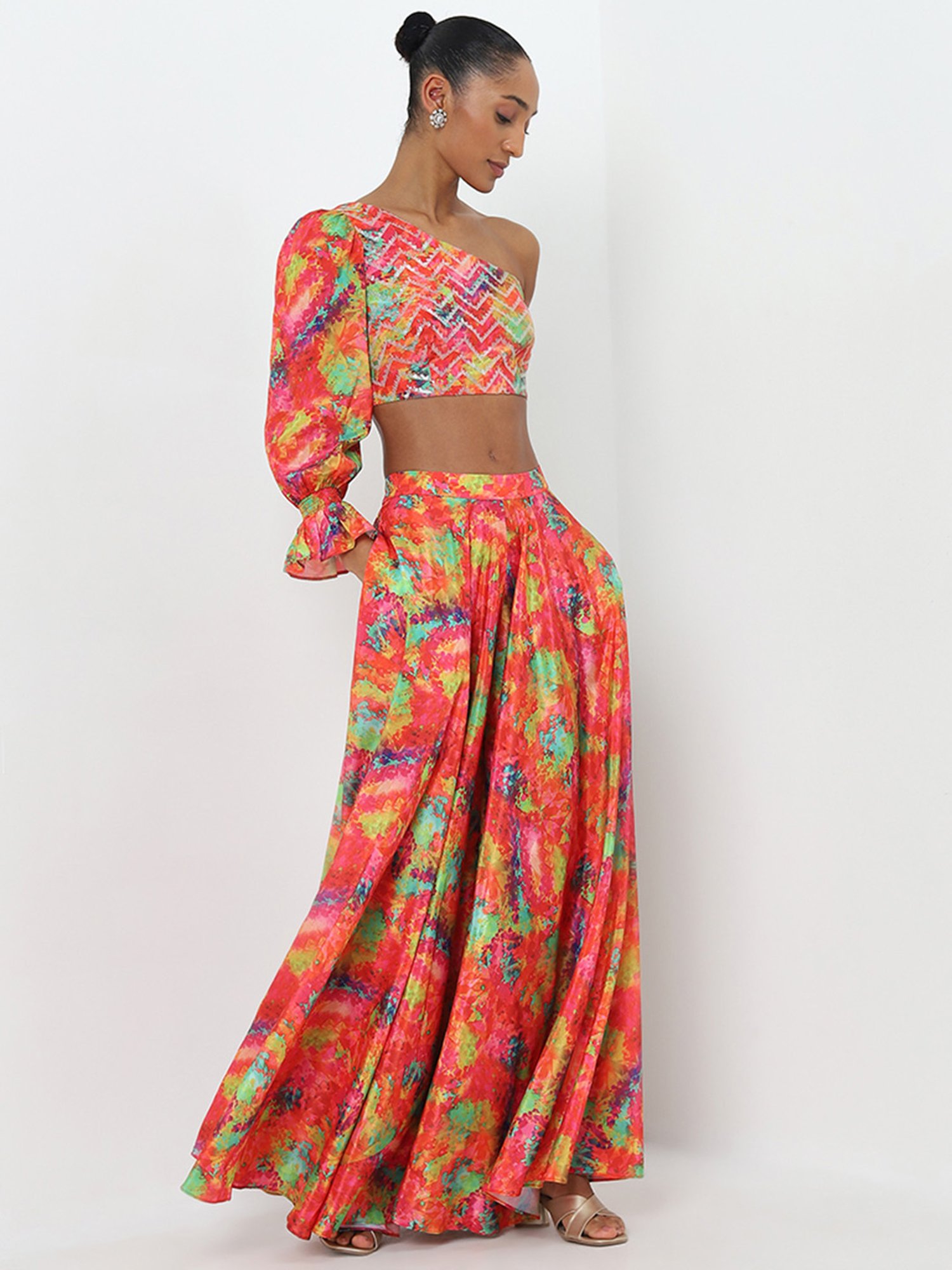 Vark by Westside Multicolour Chevron Printed Top and Palazzos Set