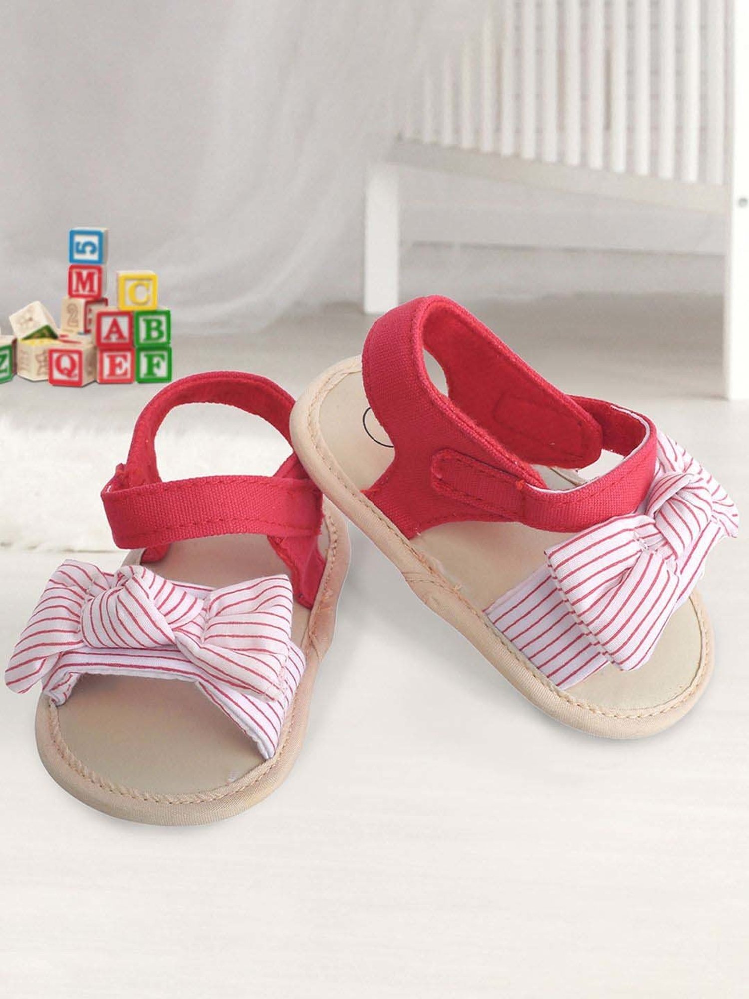 Baby Moo Kids Red & Pink Casual Sandals