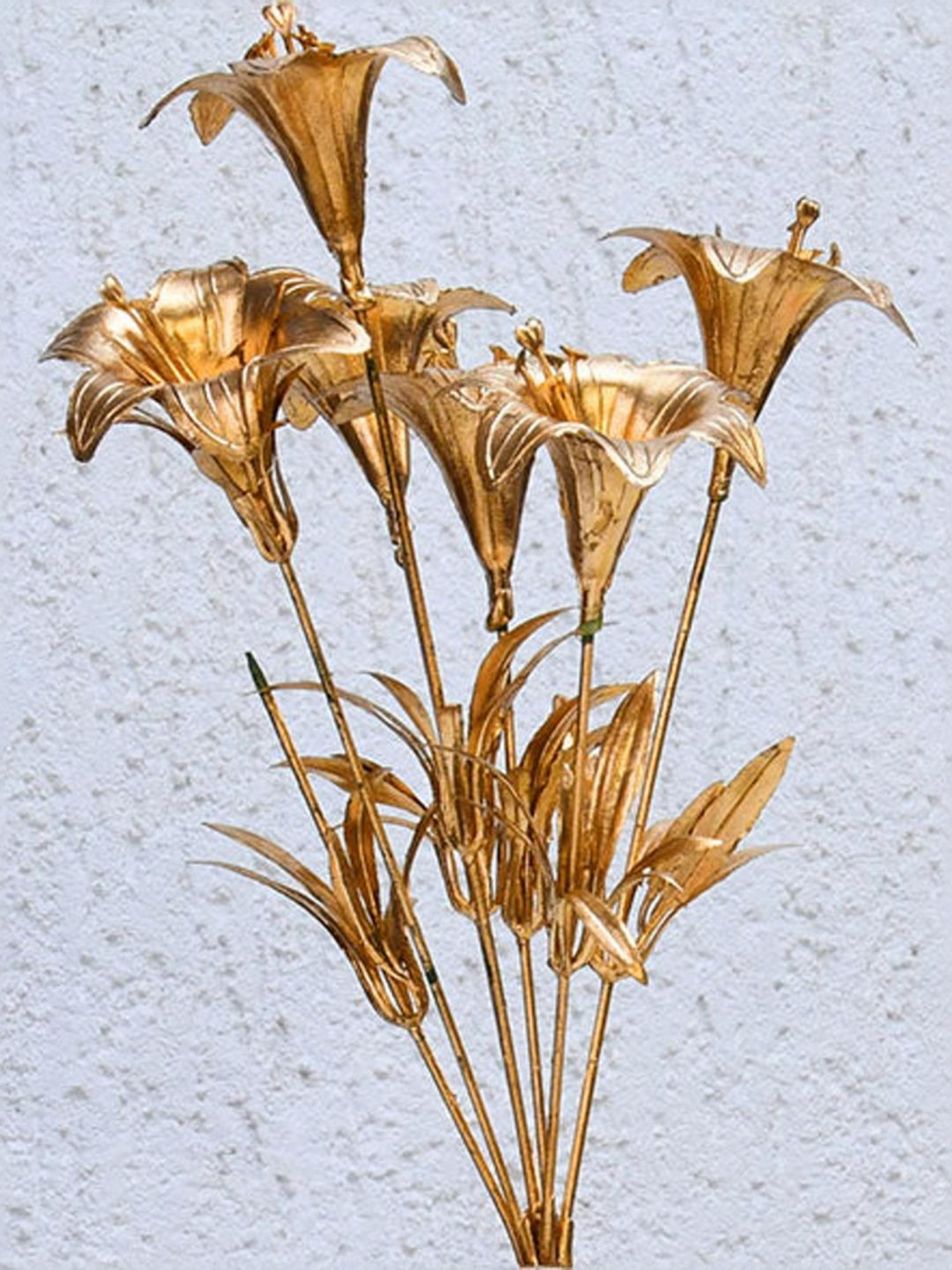 @Home Gold Plastic Trumpet Artificial Stick