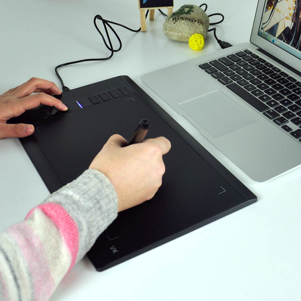 Ugee M708 Graphics Tablet with Digital Drawing Pen 10 x 6 Inch Working Area (Black)