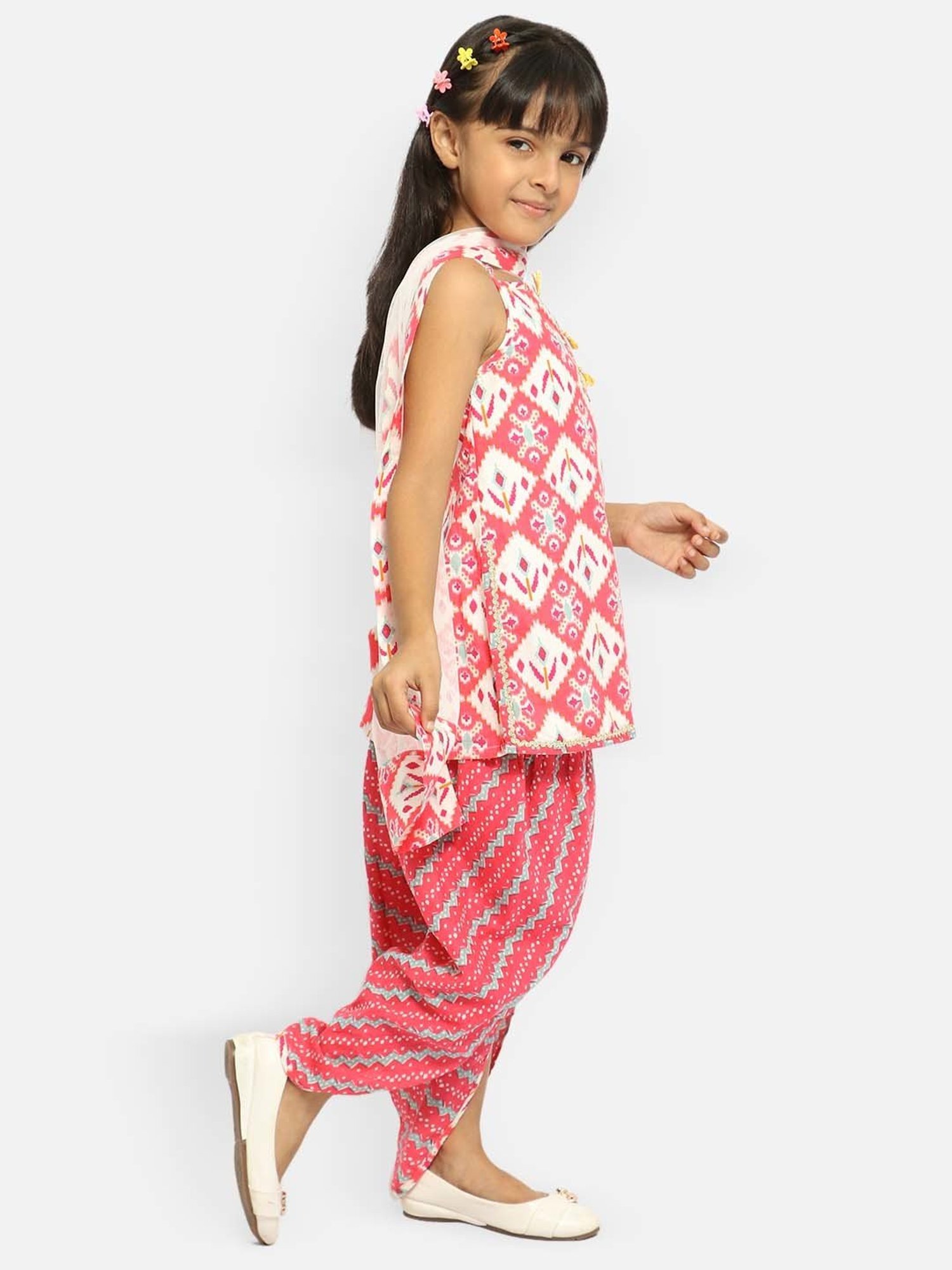 Nauti Nati Kids White & Pink Embellished Kurta, Dhoti with Dupatta
