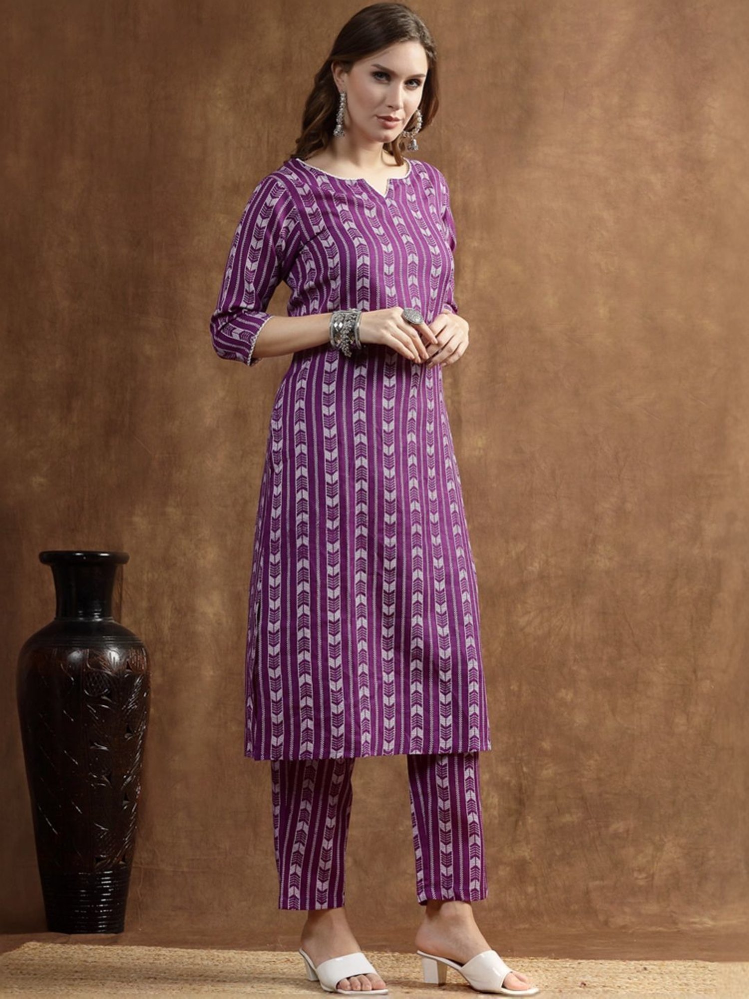 Stylum Violet Printed Kurta & Pant Set
