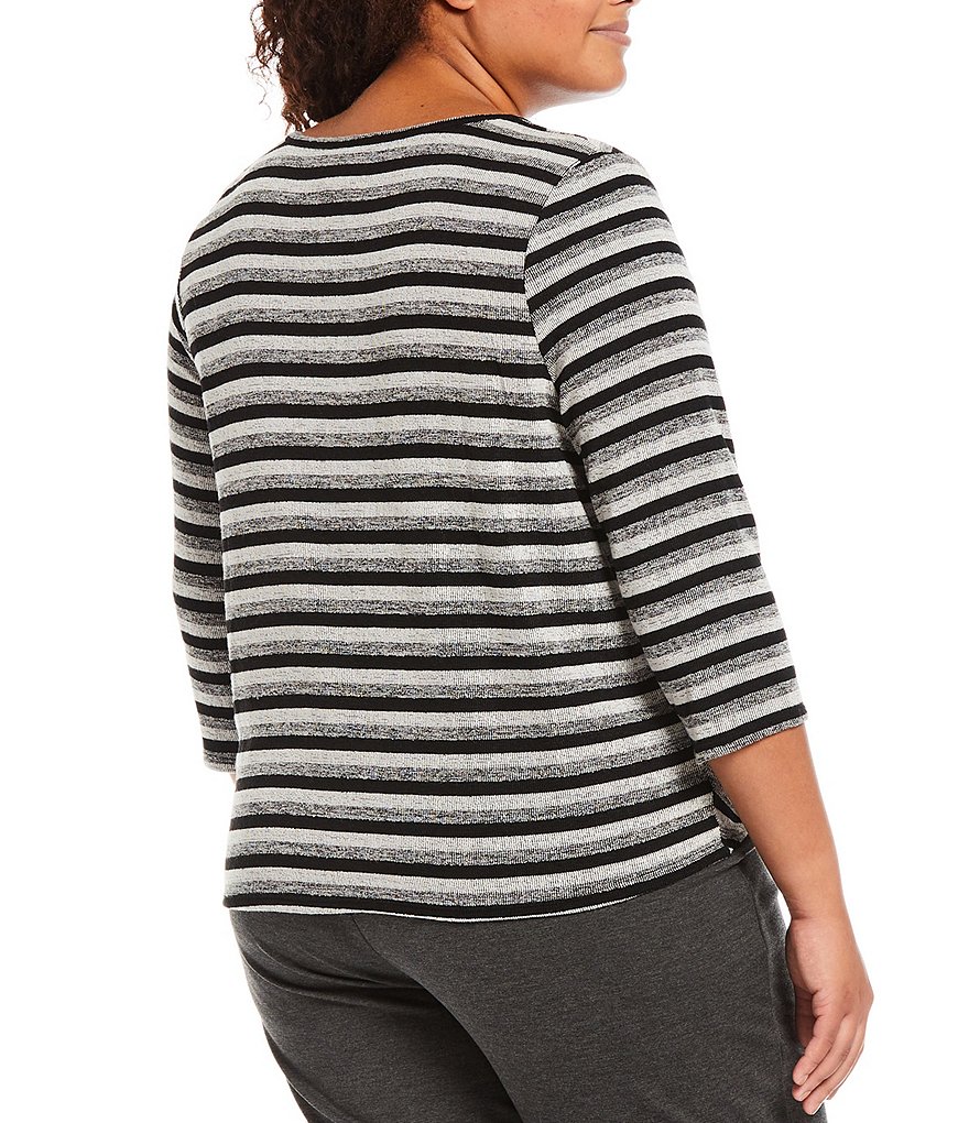 Democracy Plus Size Floral Print 3/4 Puff Sleeve V-Neck Knit Top