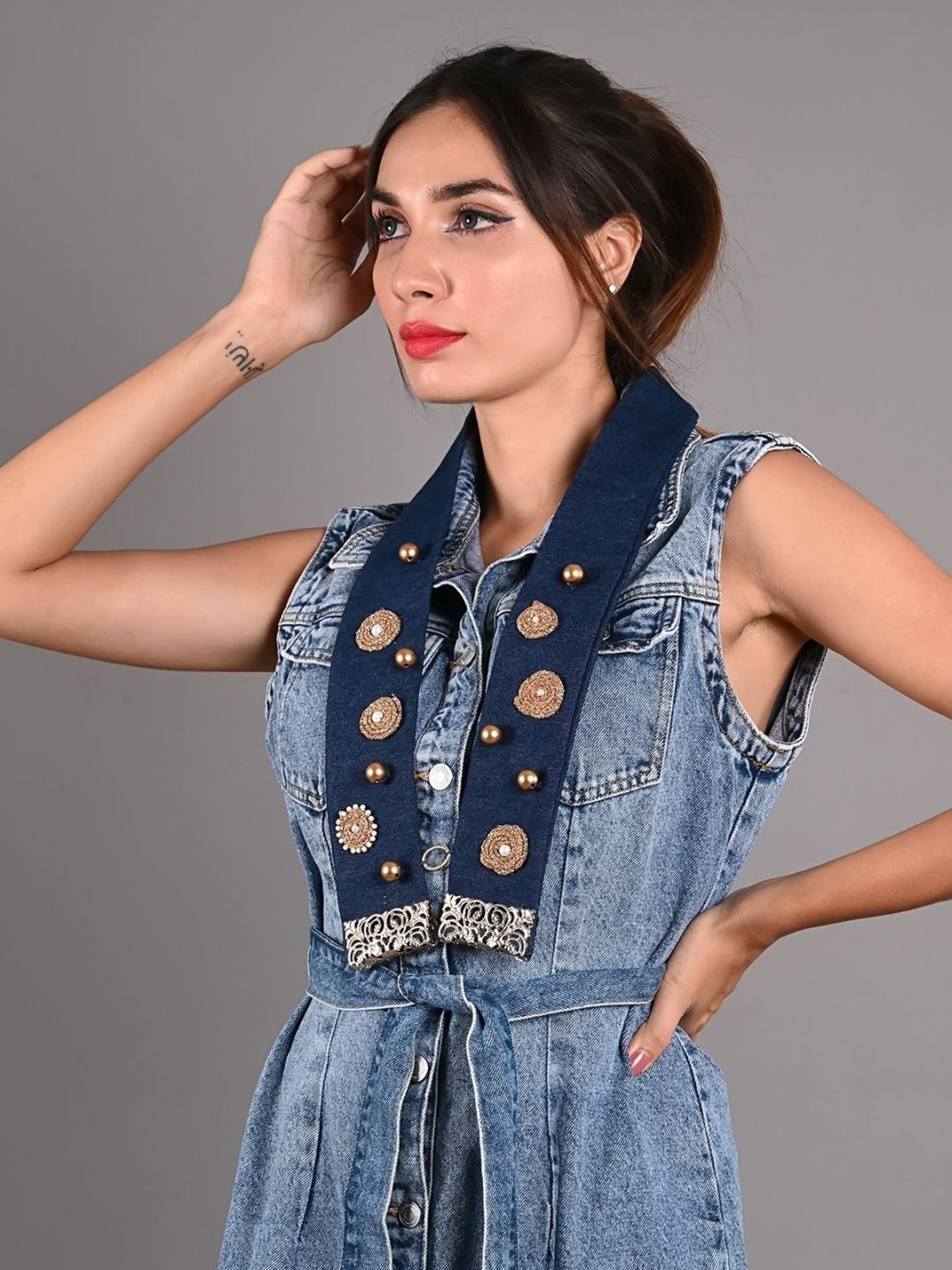 Odette Blue Fabric Embellished Collar