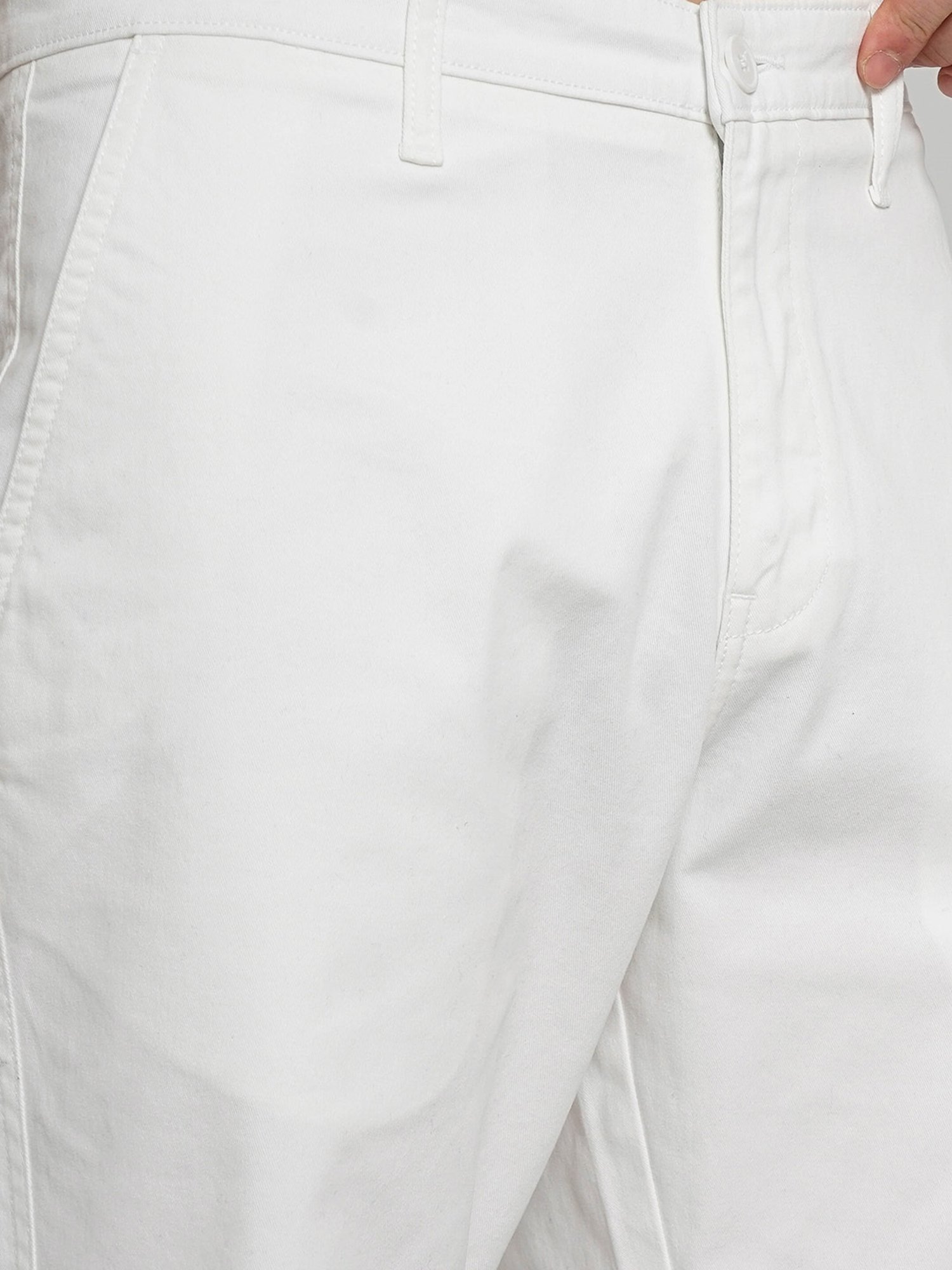 celio* White Regular Fit Shorts