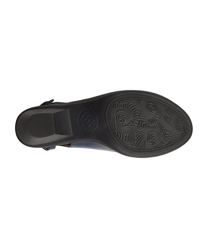 Comfortiva Faye Leather Block Heel Sandals