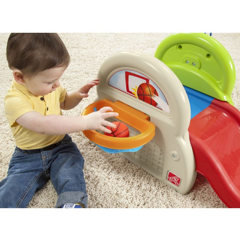 Step 2 Sports-Tastic Activity Center