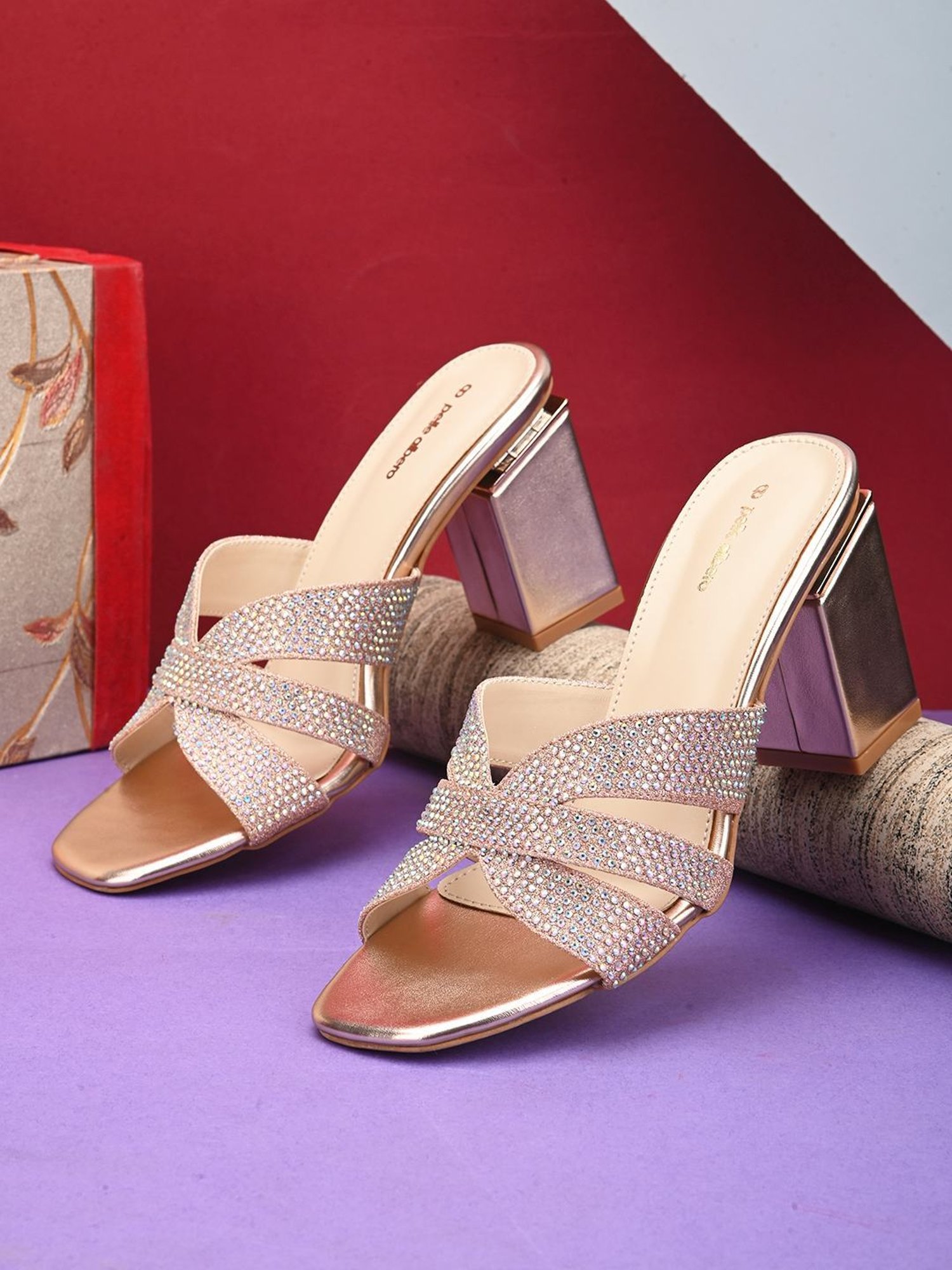 Pelle Albero Women's Sultan Ethnic Sandals