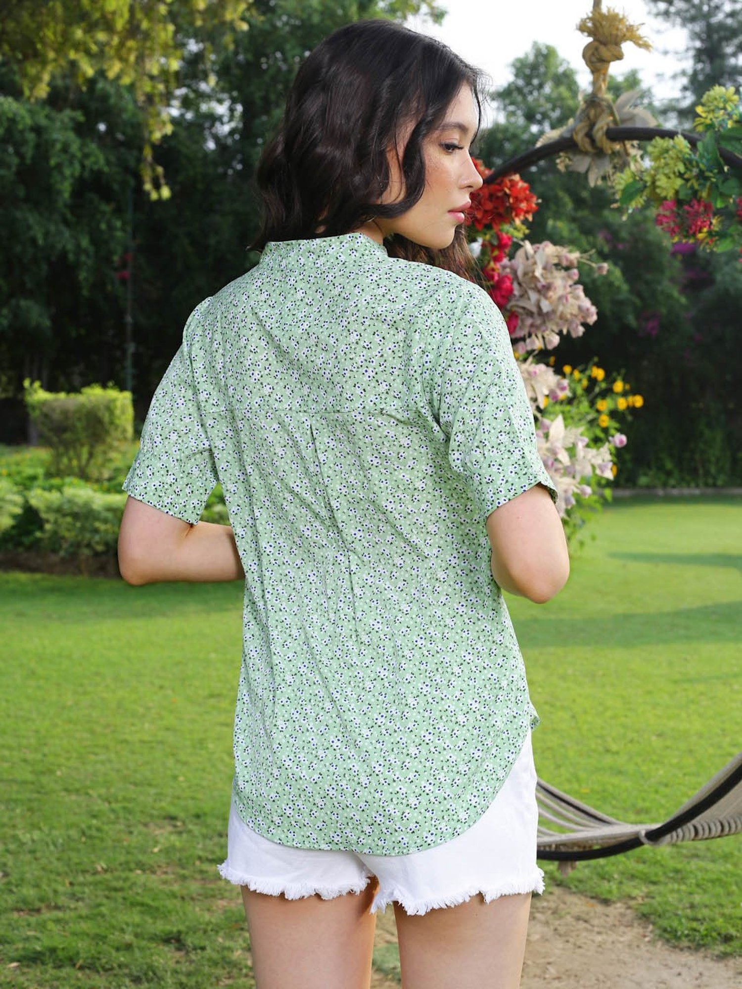 Sera Mint Green Floral Print Top